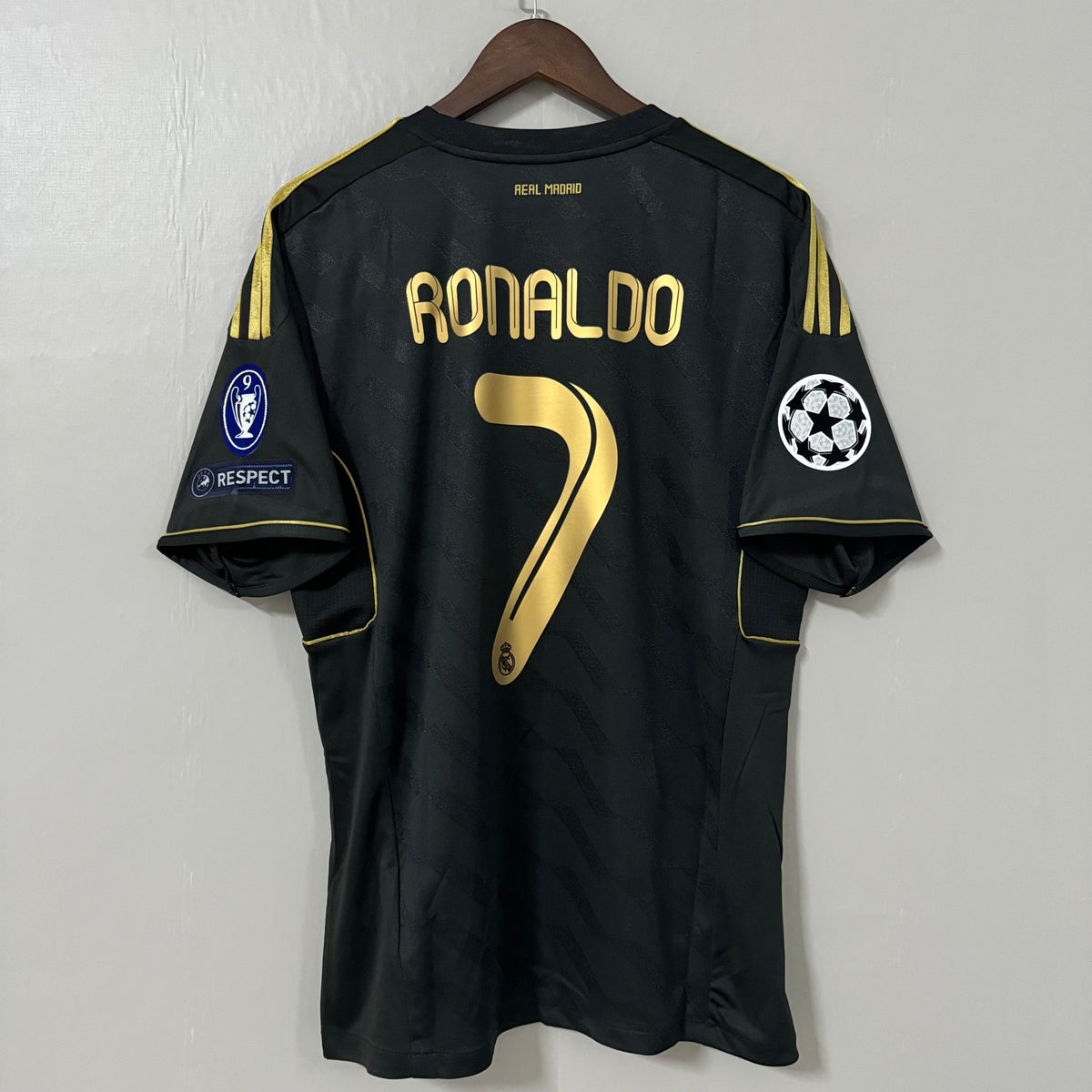 Real Madrid 2011/12 Away Retro Jersey