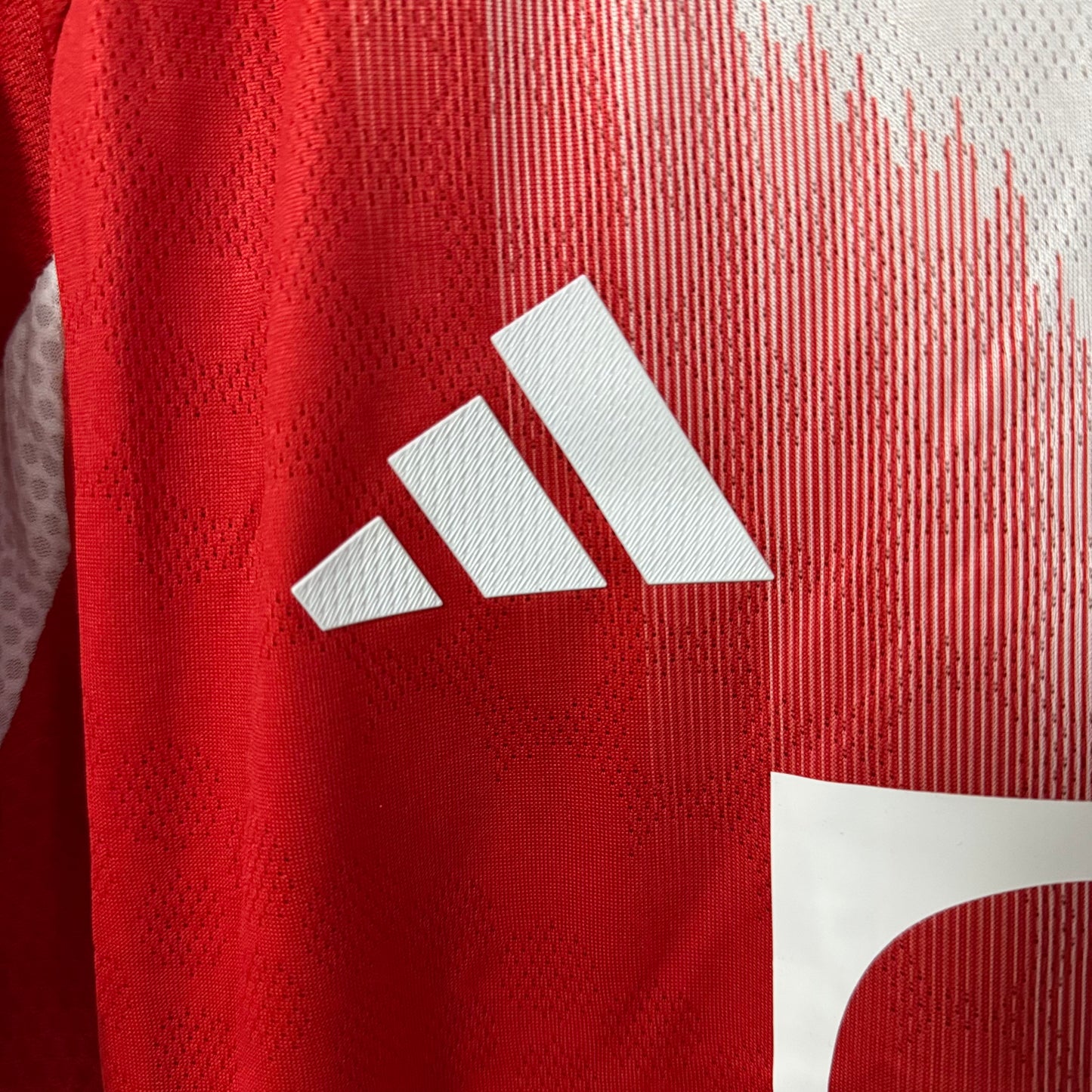 Bayern Munich 2025/26 Home Jersey – Player Edition