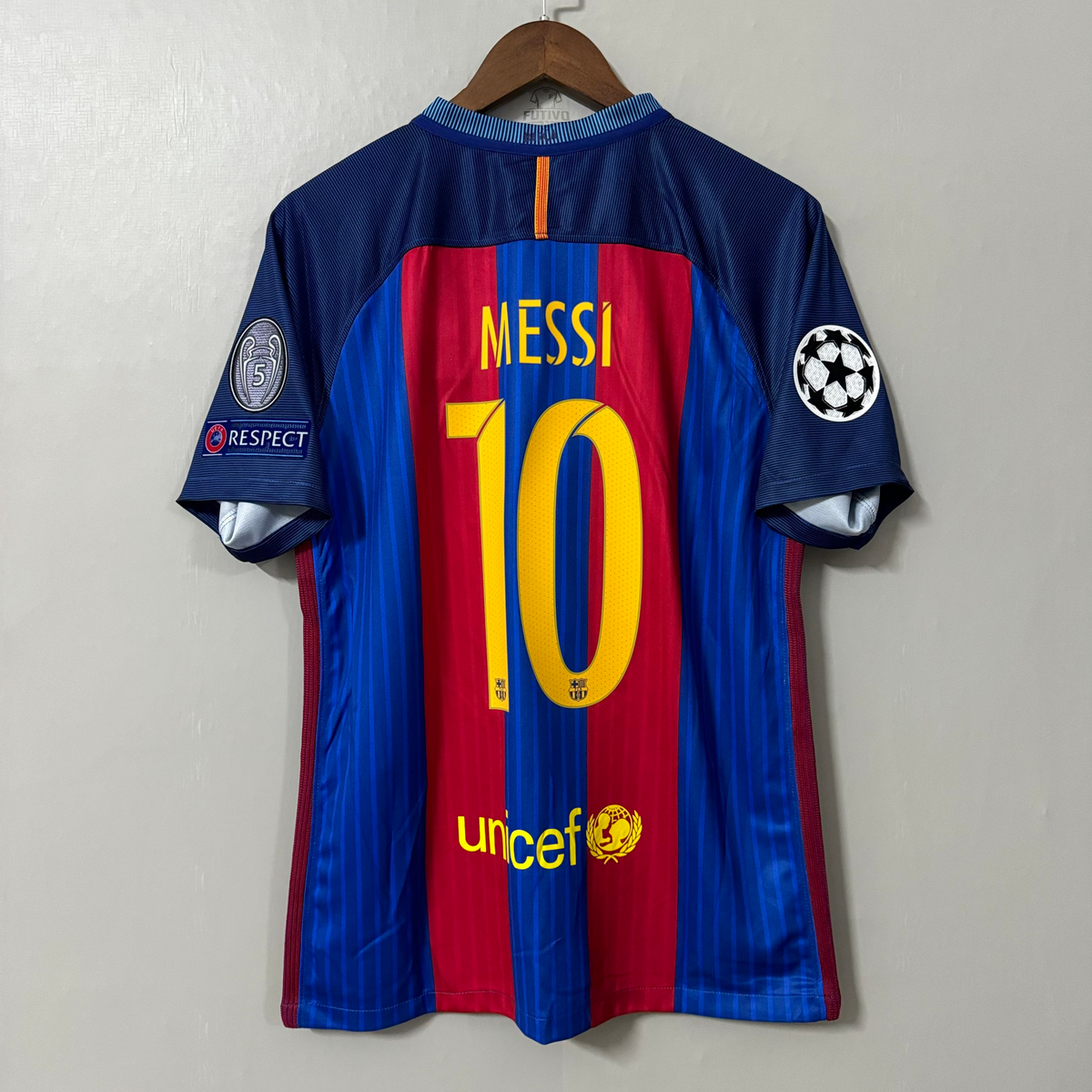 Barcelona 2016/17 Home Retro Jersey