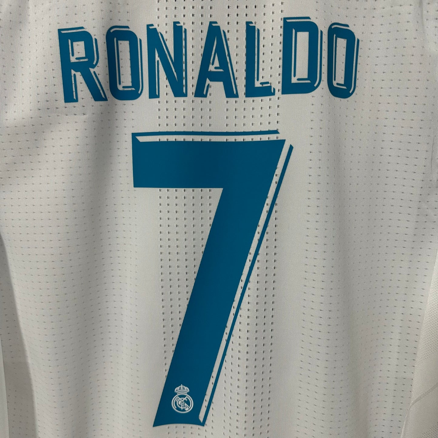 Real Madrid 2017/18 Home (UCL Final) Long-Sleeve Jersey - Player Edition
