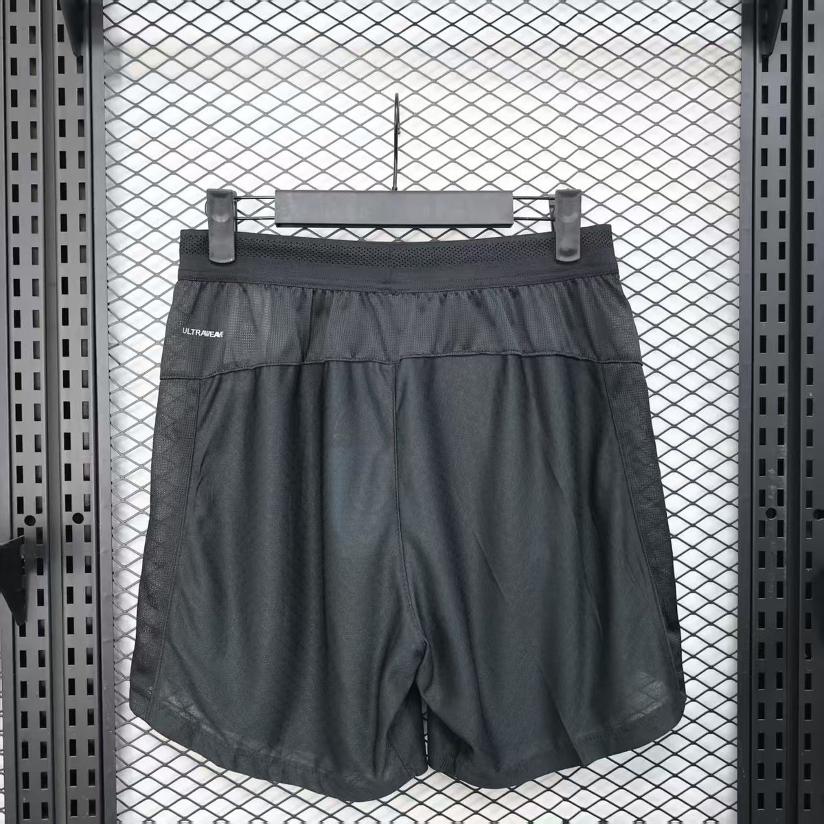 Manchester City 2025/26 Away Shorts – Player Edition