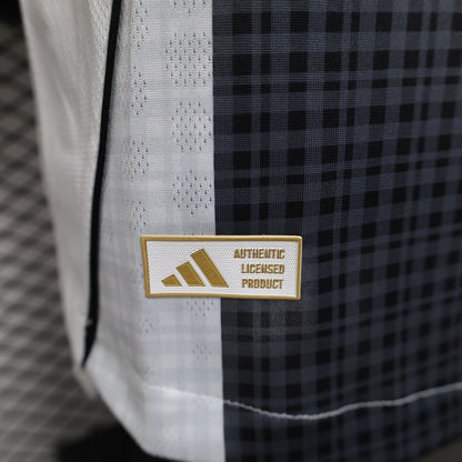 Newcastle United 2025/26 Home Jersey – Player Edition