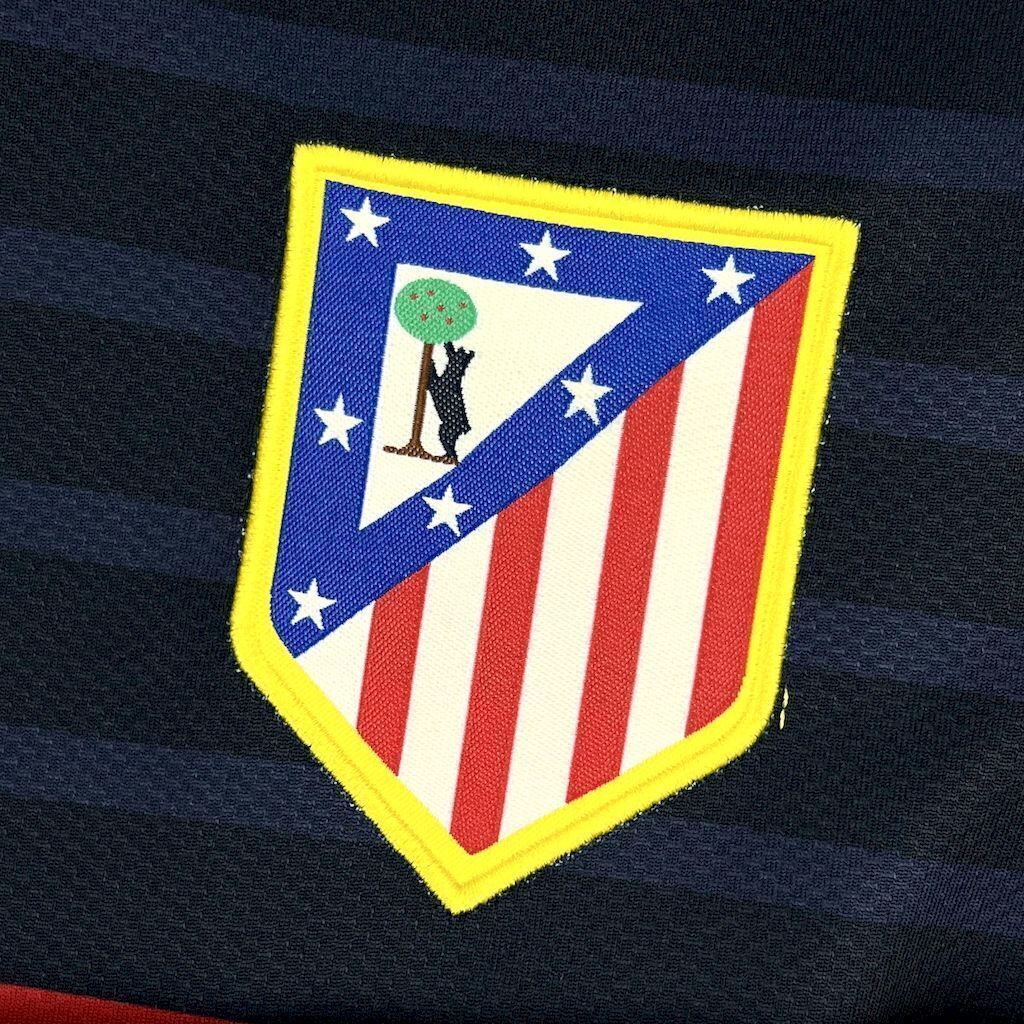Atletico Madrid 2011/12 Away Retro Jersey