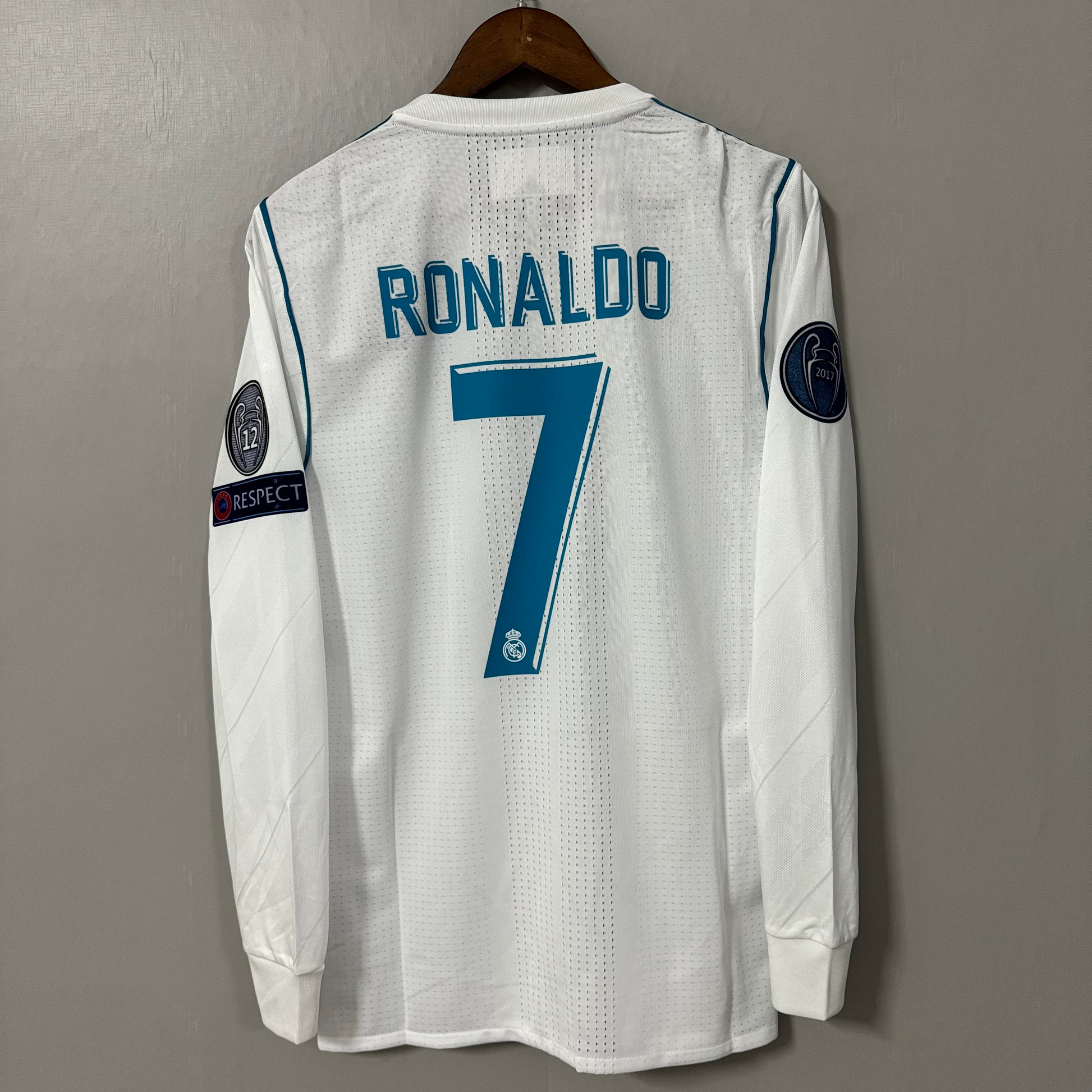 Real Madrid 2017/18 Home (UCL Final) Long-Sleeve Jersey - Player Edition