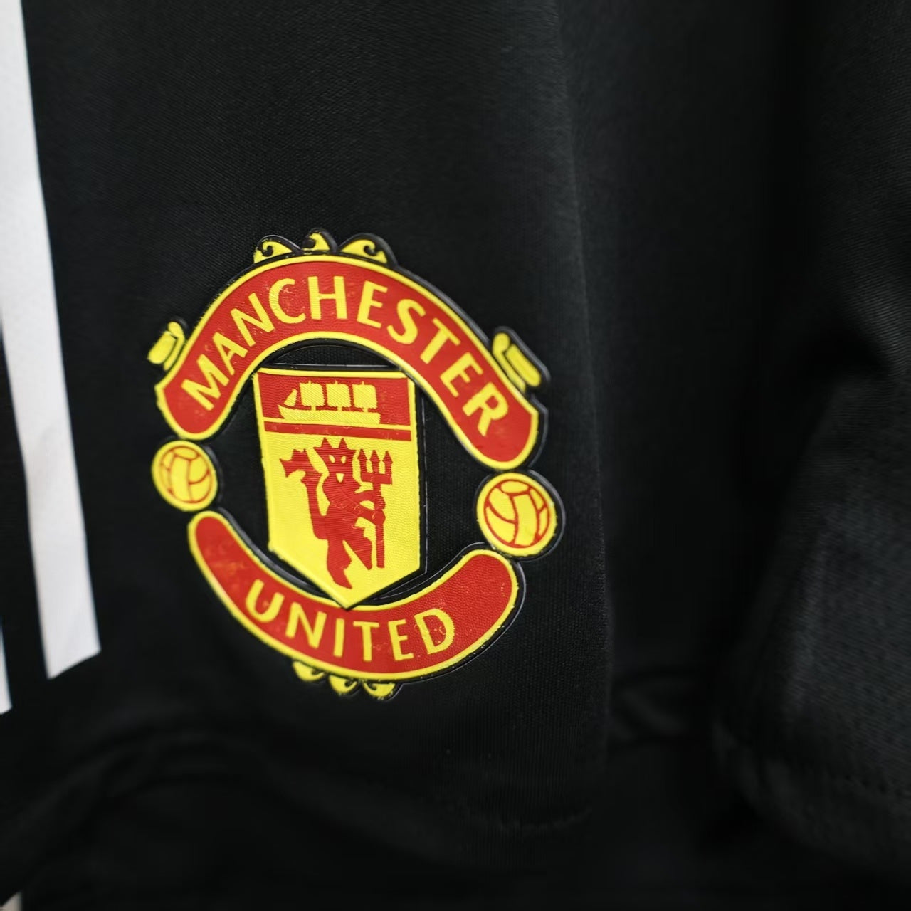 Manchester United 2025/26 Home Shorts – Player Edition