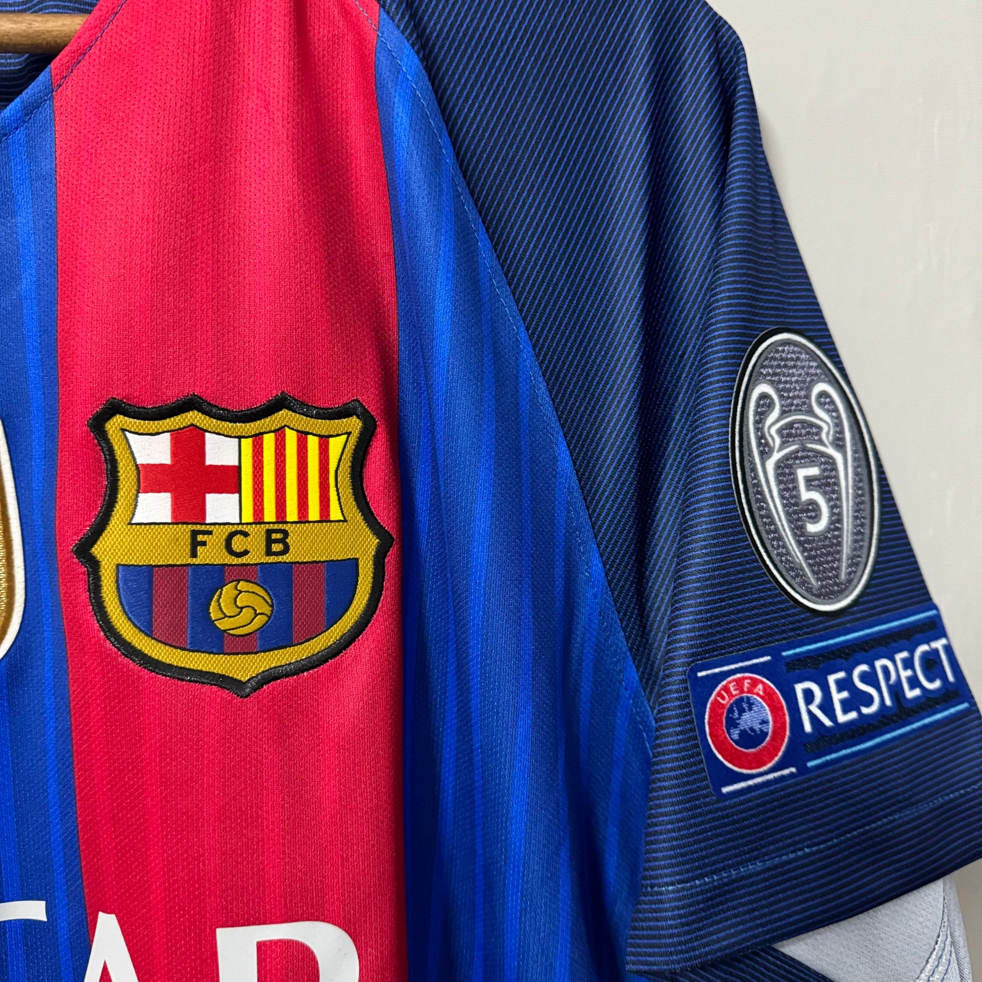 Barcelona 2016/17 Home Retro Jersey