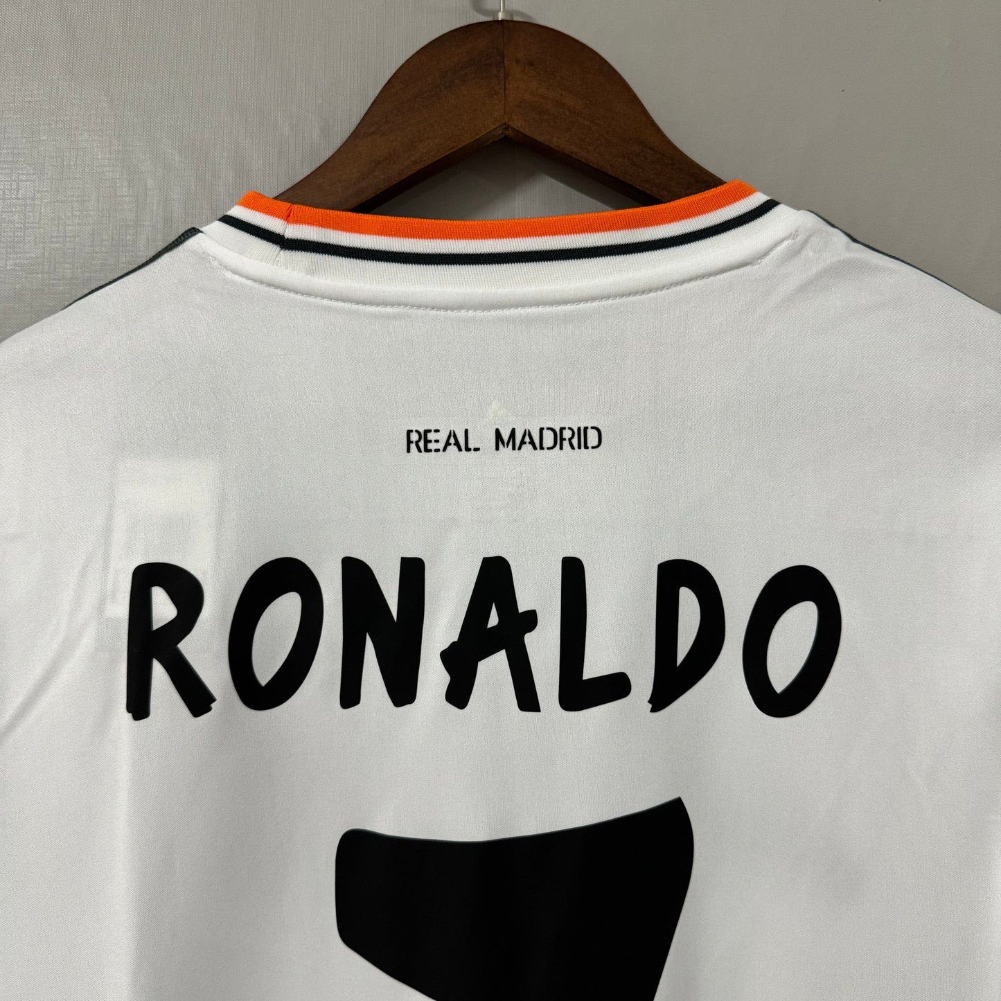 Real Madrid 2013/14 Home (UCL Final) Long-Sleeve Retro Jersey