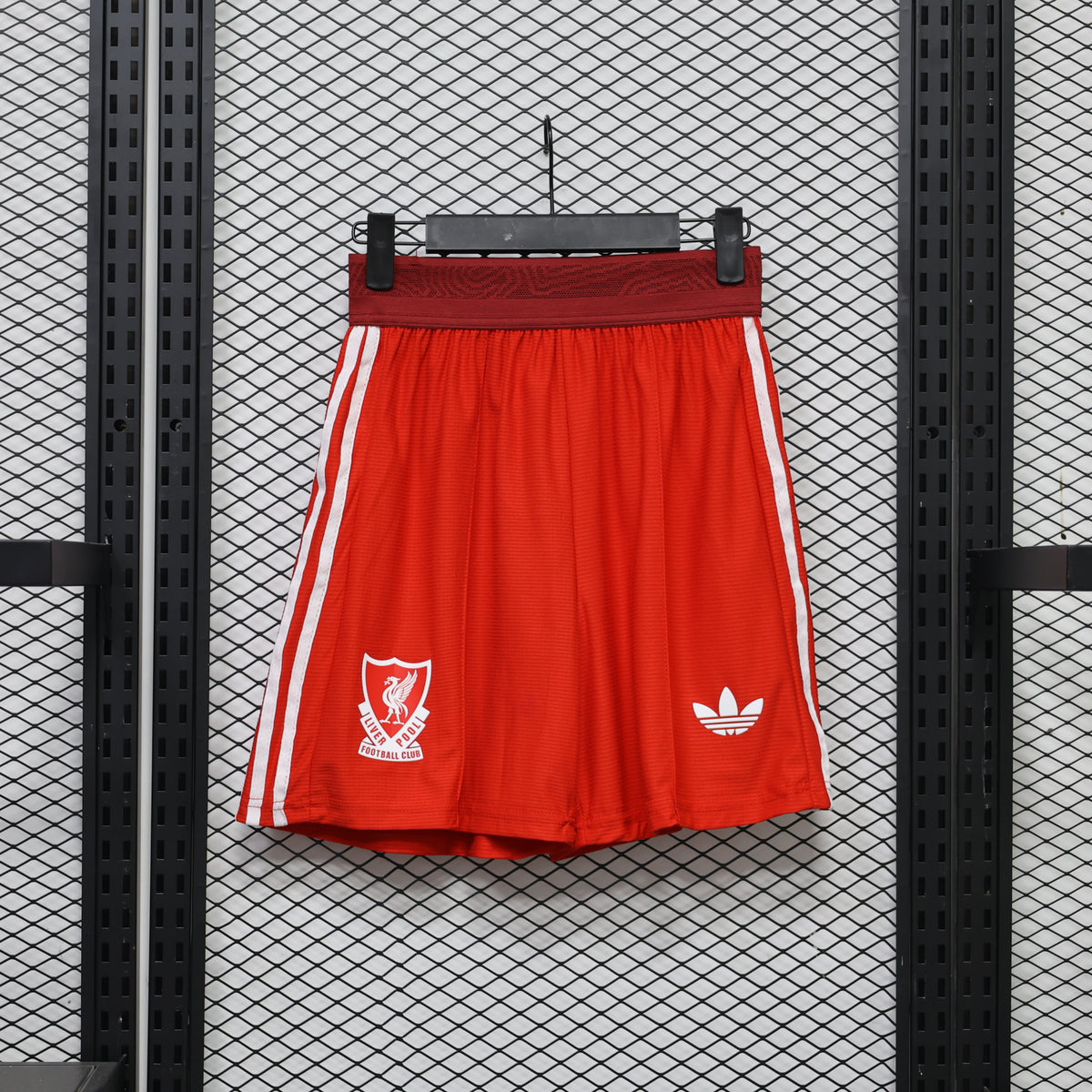 Liverpool 2026/27 Away Shorts – Player Edition