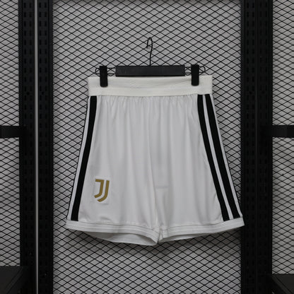 Juventus 2026/27 Home Shorts – Player Edition