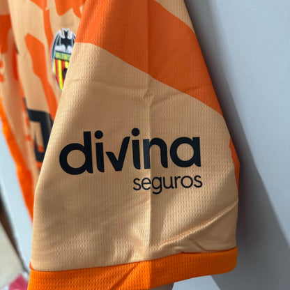 Valencia 2026 Puma Retro Matchday Special Jersey