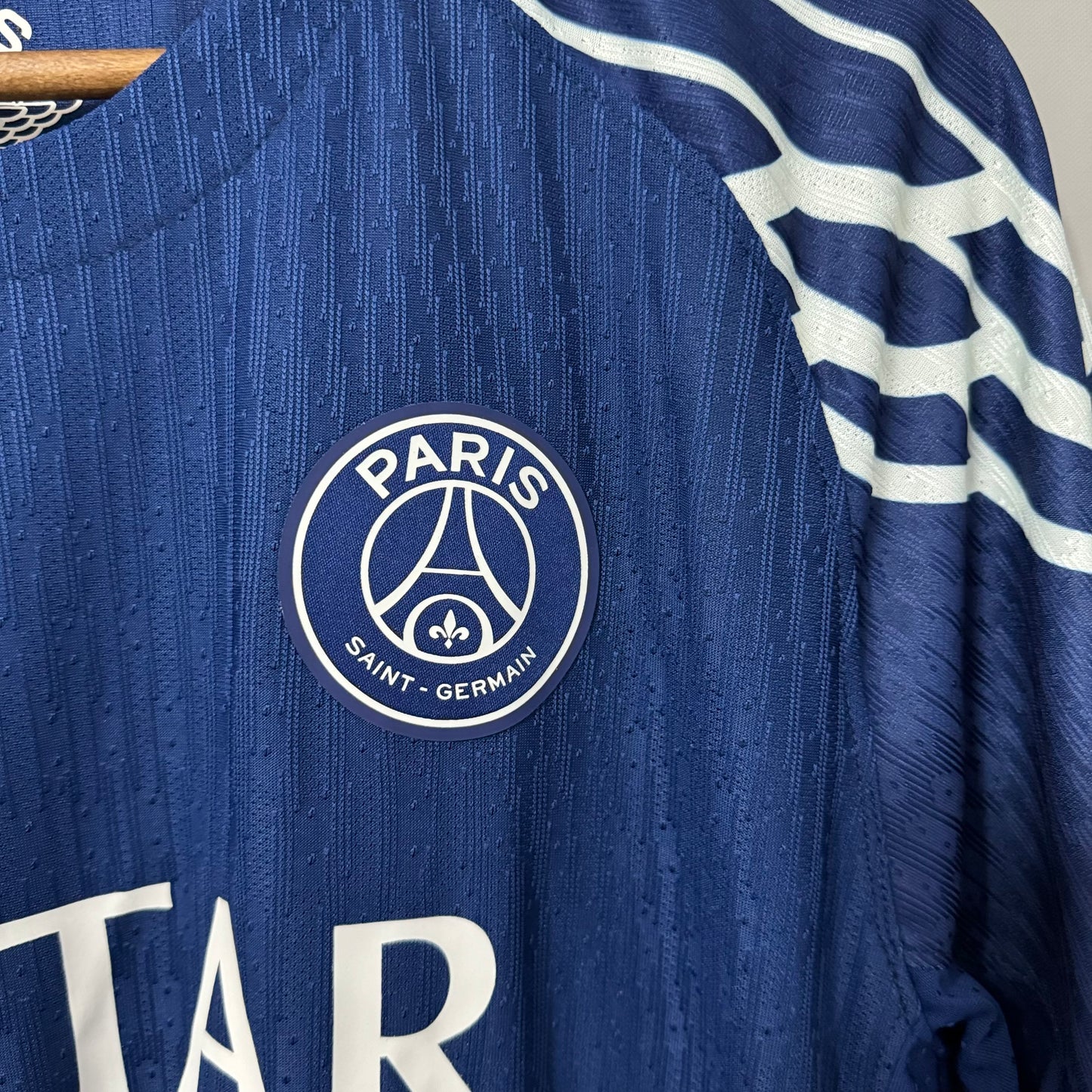 Paris Saint-Germain 2024/25 Away (Third Kit) Jersey – Player Edition