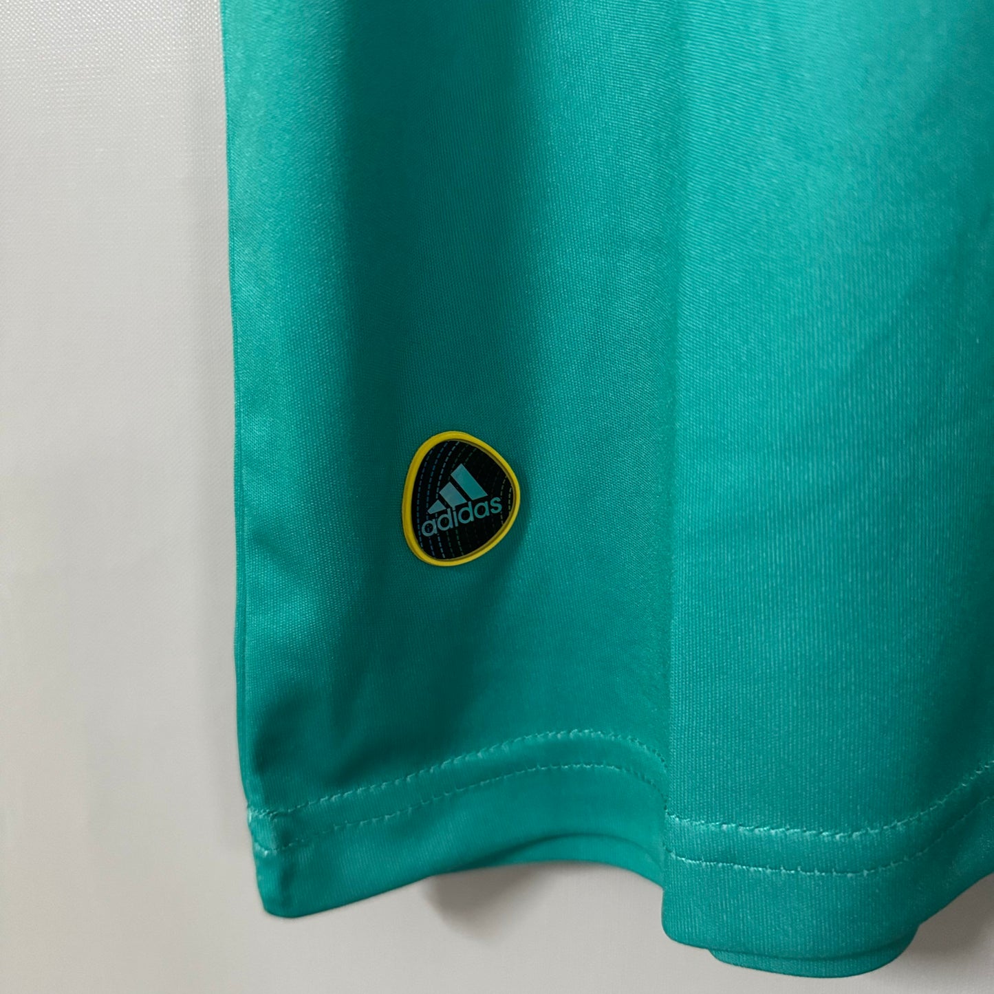 Spain 2010 World Cup Goalkeeper Jersey (Home)