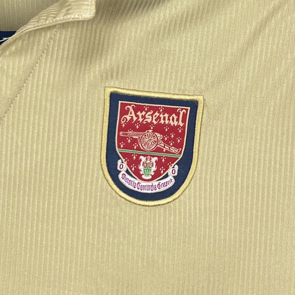 Arsenal 2001/02 Away Long-Sleeve Retro Jersey