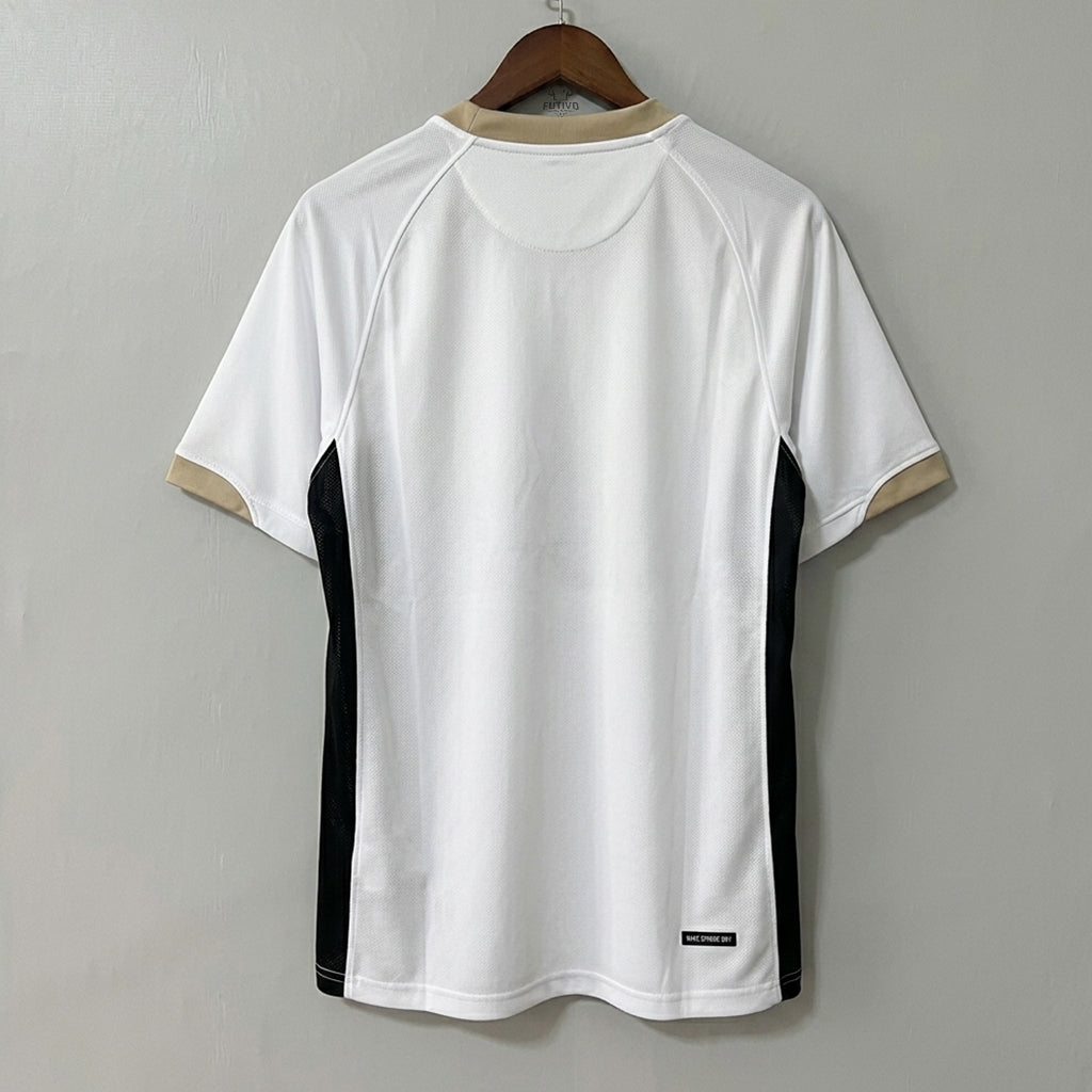 Manchester United 2006/07 Away Retro Jersey