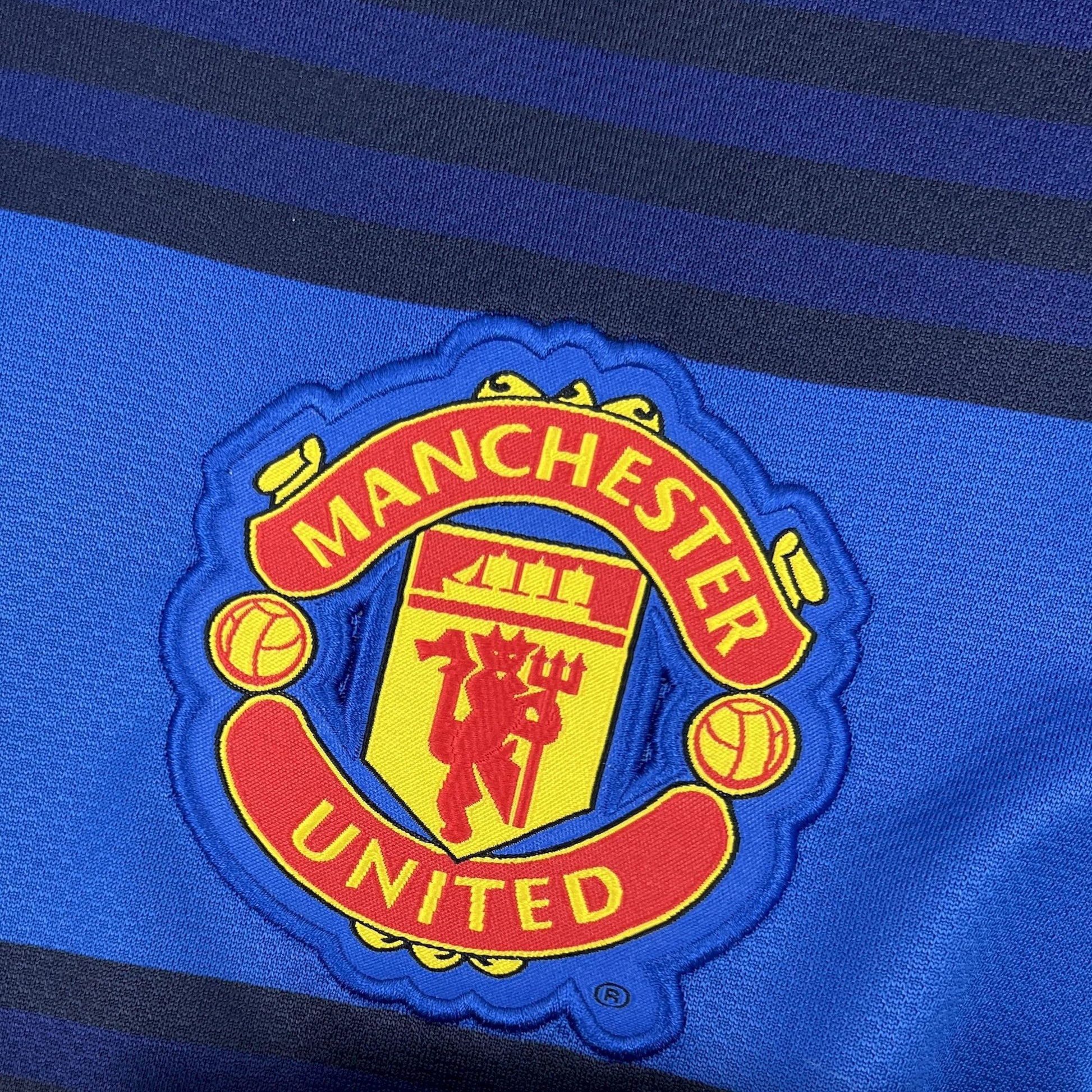 Manchester United 2011/13 Away Retro Jersey