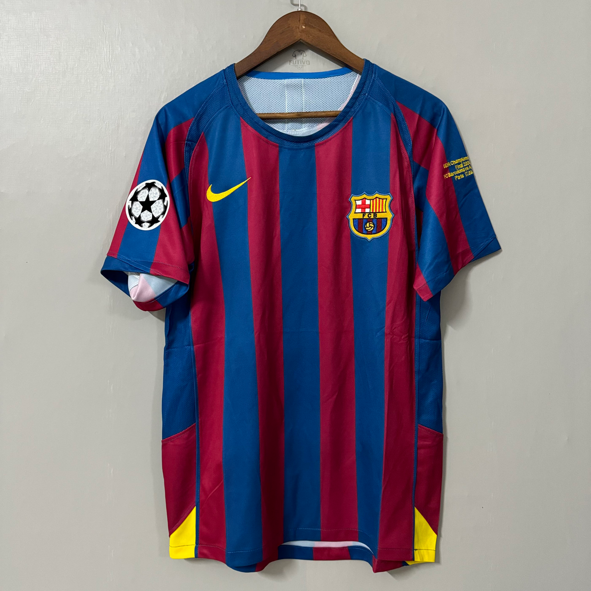Barcelona 2005/06 Home (UCL Final) Retro Jersey