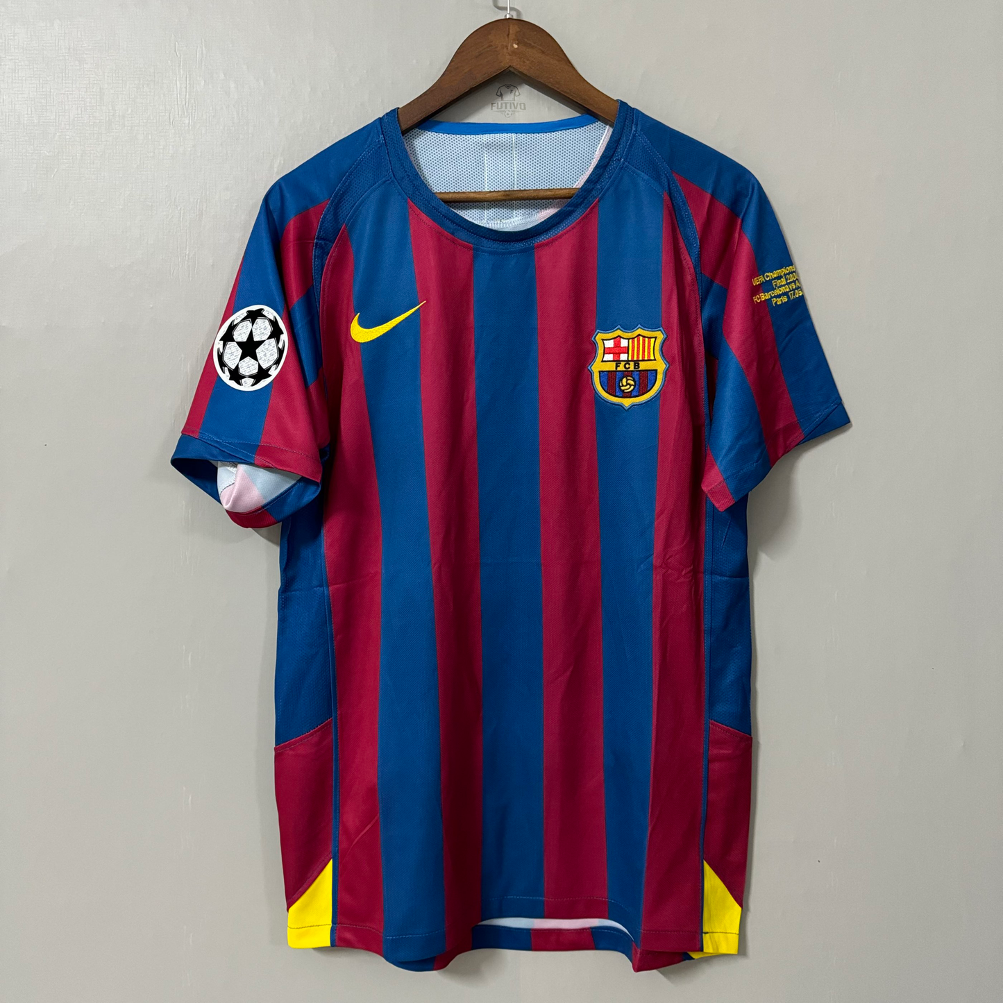 Barcelona 2005/06 Home (UCL Final) Retro Jersey