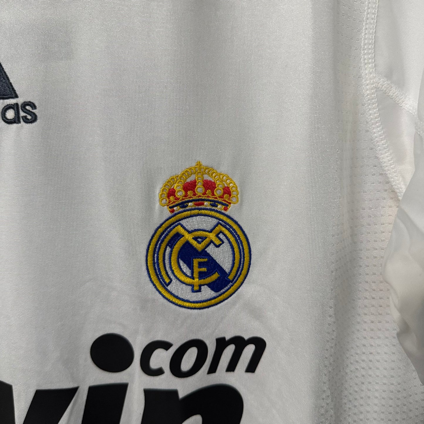 Real Madrid 2009/10 Home Retro Jersey