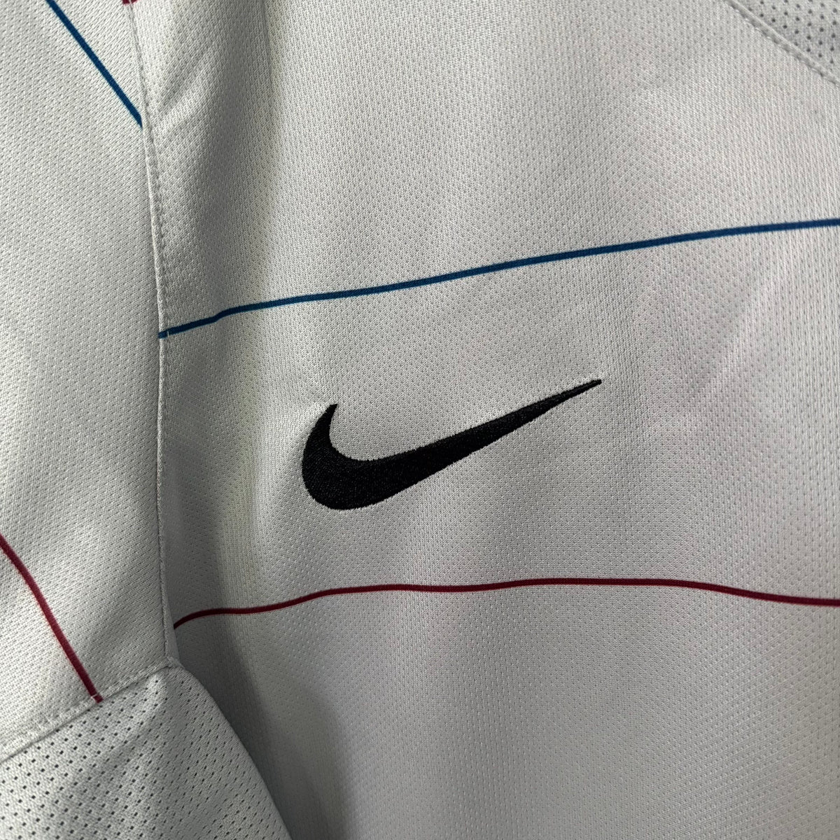 Barcelona 2003/04 Away Long-Sleeve Retro Jersey