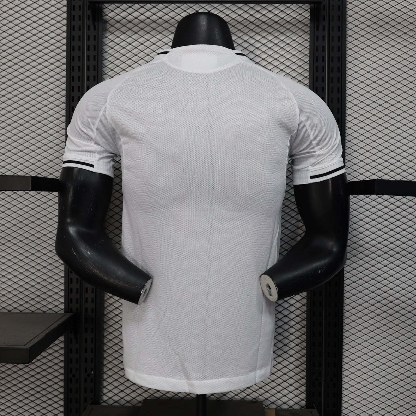 Newcastle United 2025/26 Home Jersey – Player Edition