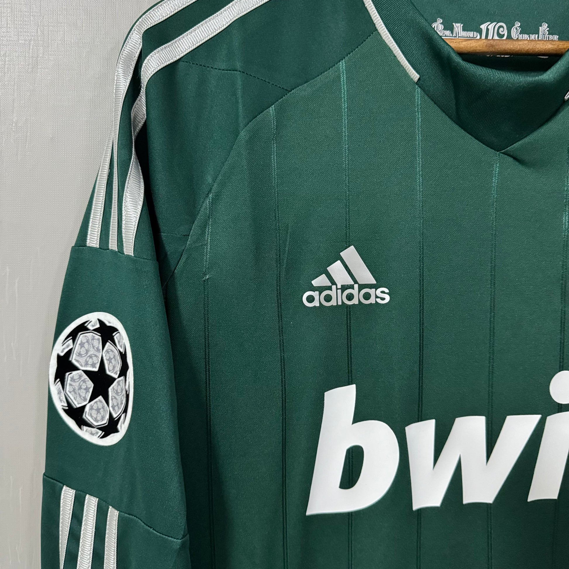Real Madrid 2012/13 Away Long-Sleeve Retro Jersey