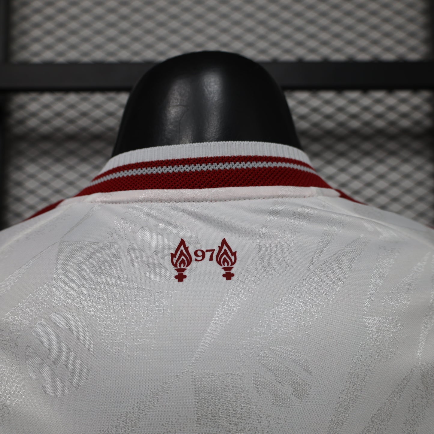 Liverpool 2026/27 Away Long-Sleeve Jersey – Player Edition