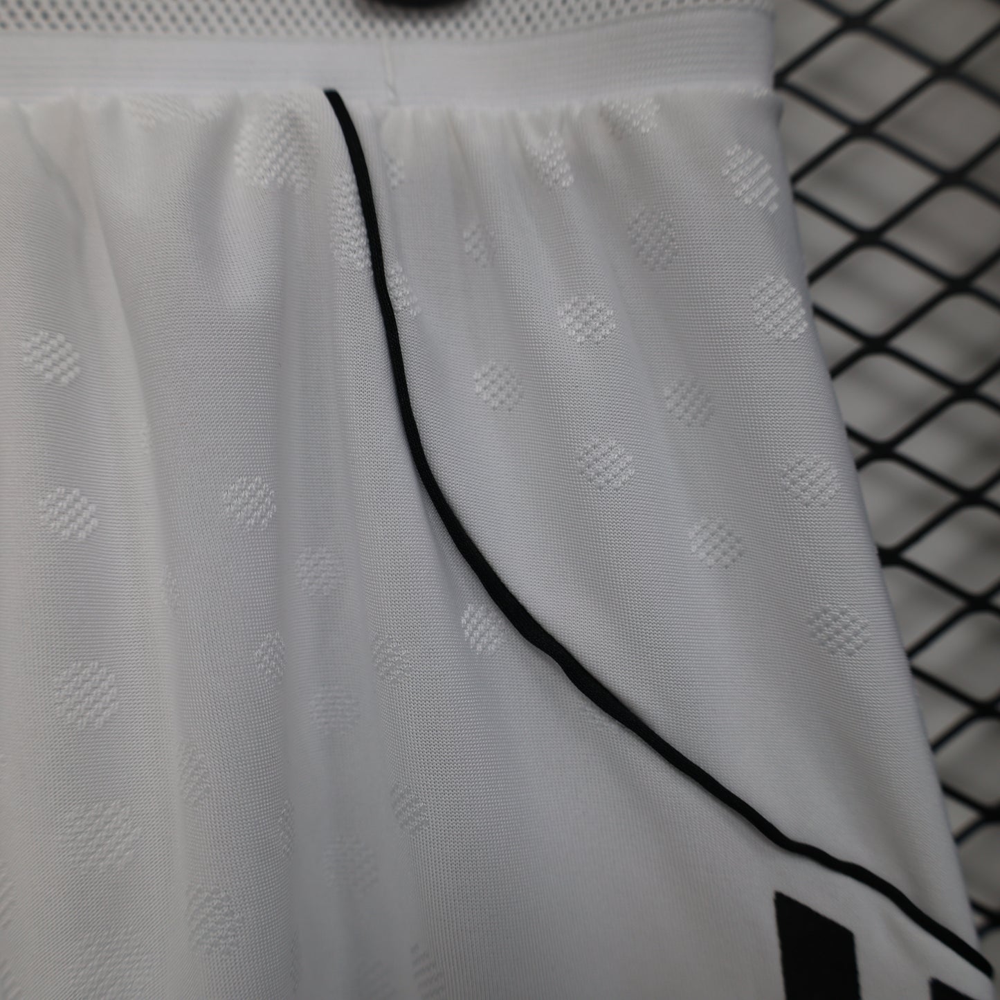 Manchester United 2025/26 Home Shorts – Player Edition
