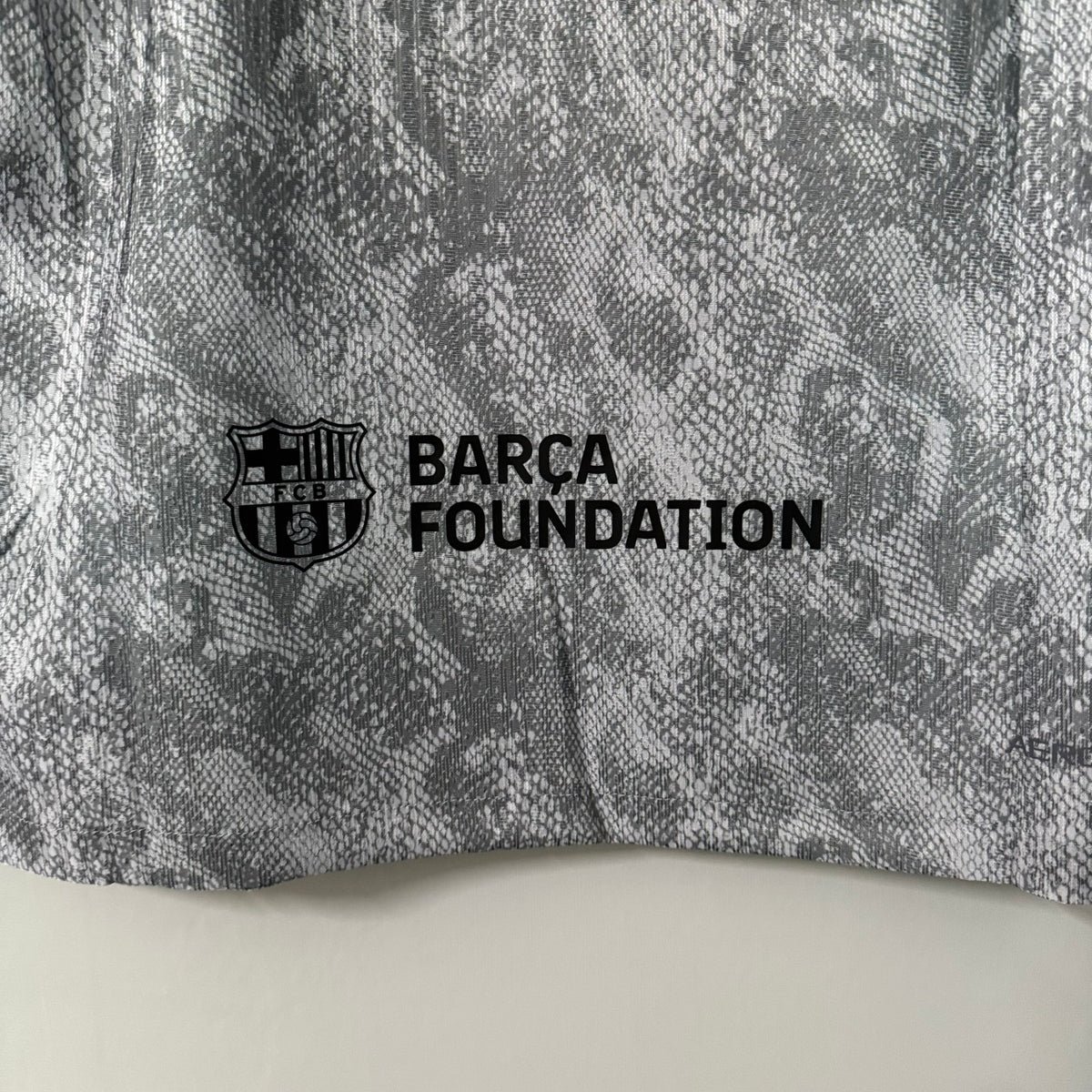 Barcelona 2026/27 Goalkeeper Away Jersey – Player Edition