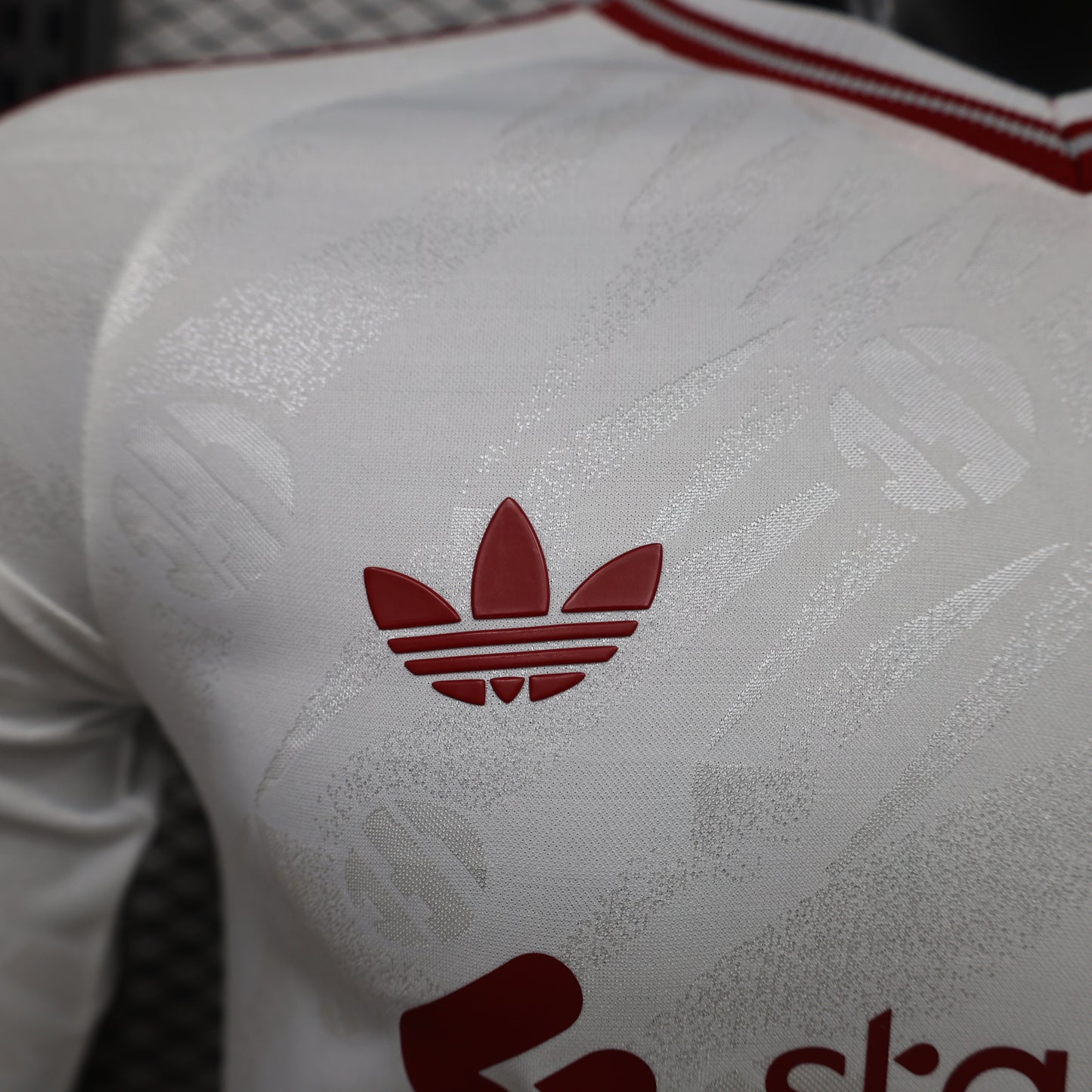 Liverpool 2026/27 Away Long-Sleeve Jersey – Player Edition