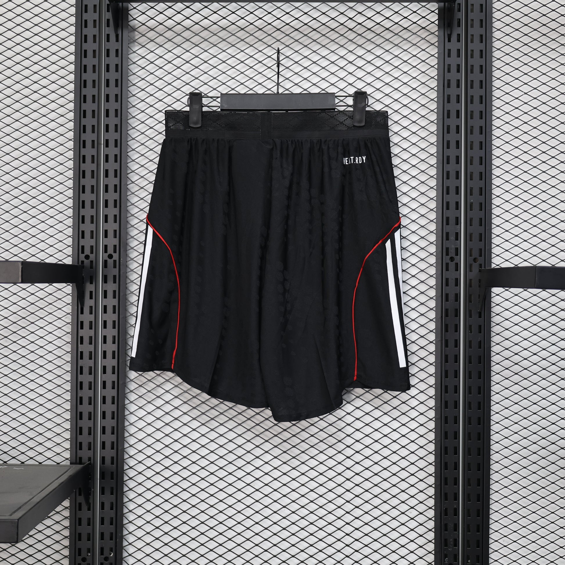 Liverpool 2025/26 Away Black Shorts – Player Edition