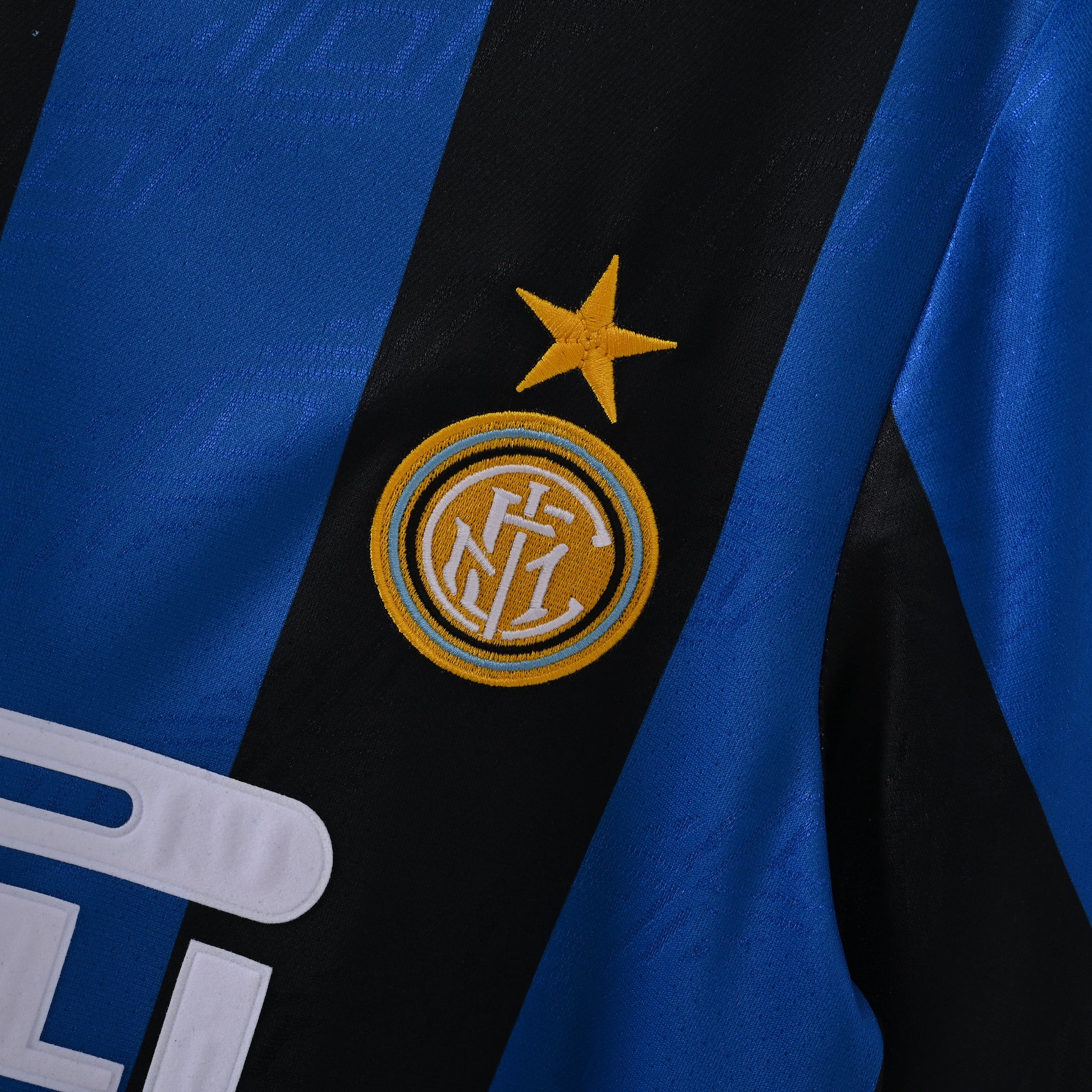 Inter Milan 1995/96 Home Retro Jersey