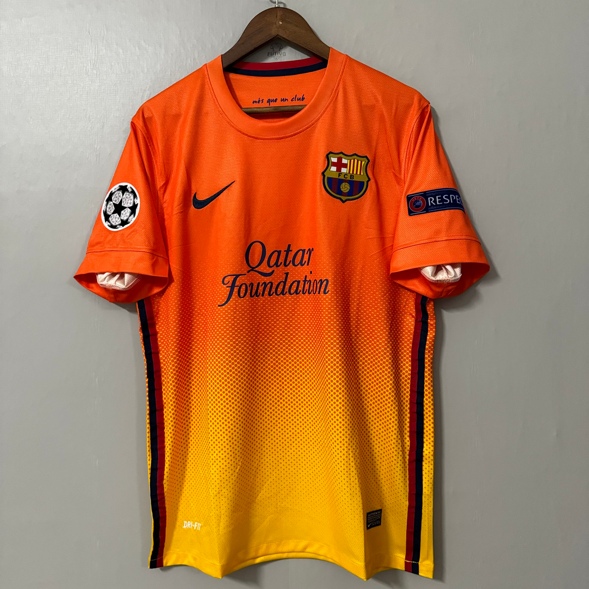 Barcelona 2012/13 Away Retro Jersey
