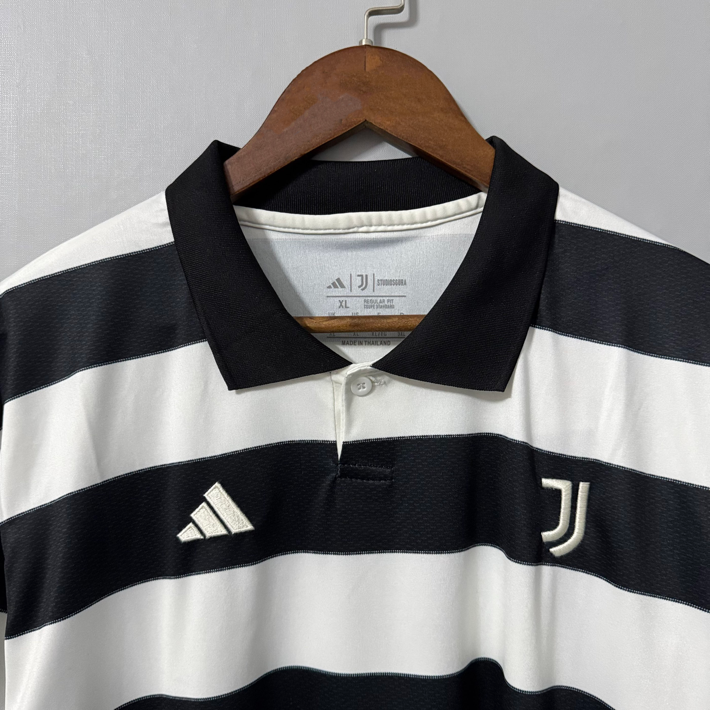 Juventus 2025/26 Away (Fourth Kit) Jersey