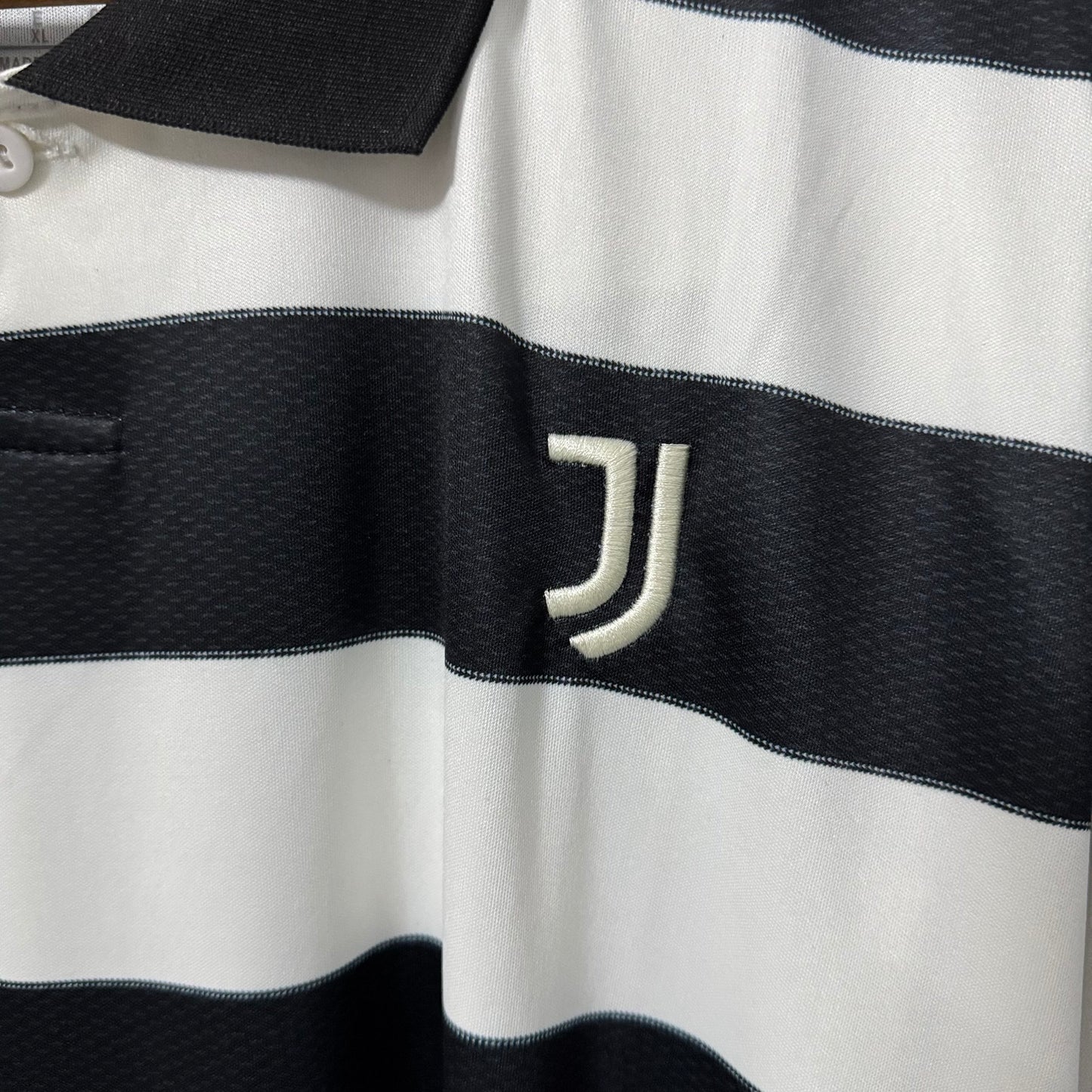 Juventus 2025/26 Away (Fourth Kit) Jersey