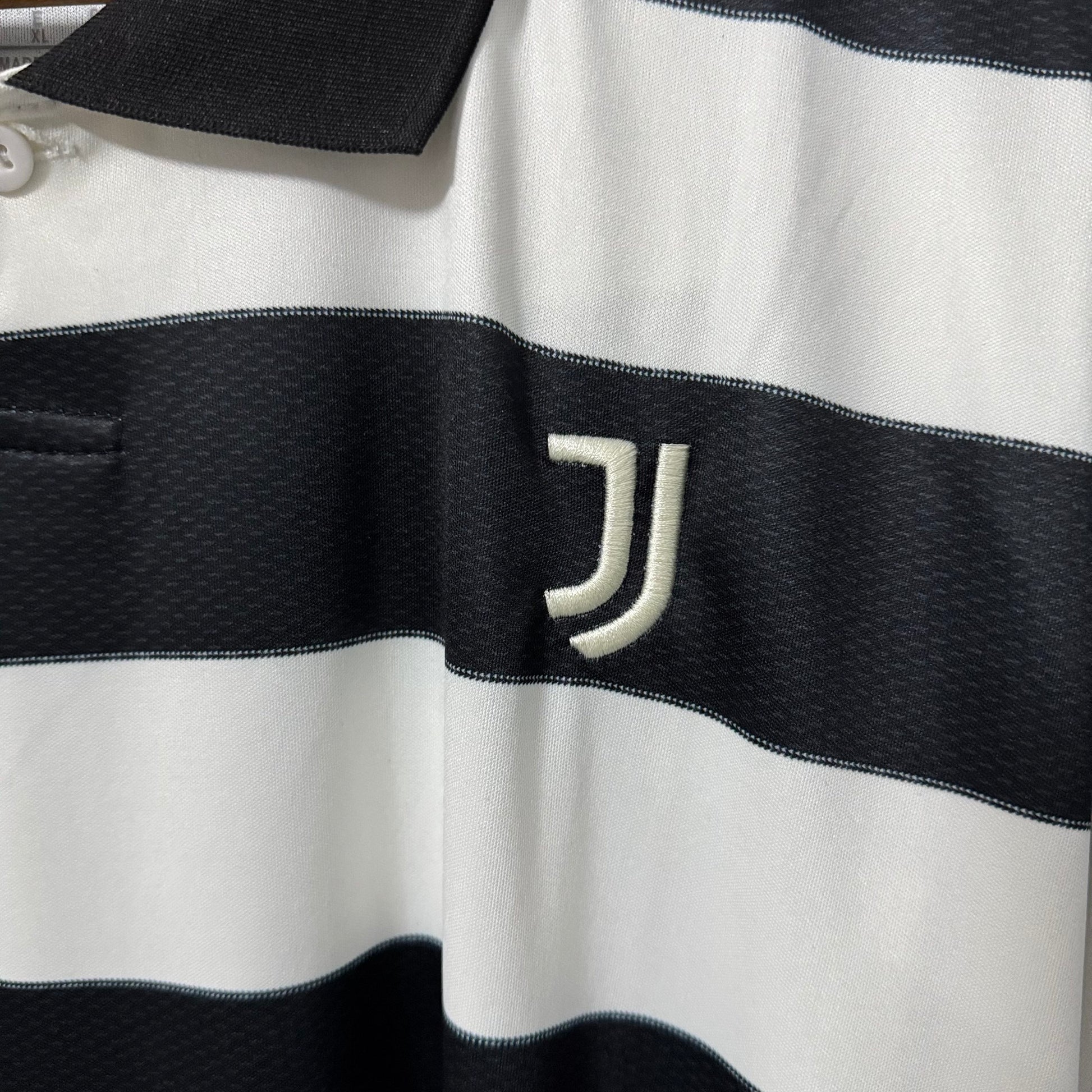 Juventus 2025/26 Away (Fourth Kit) Jersey