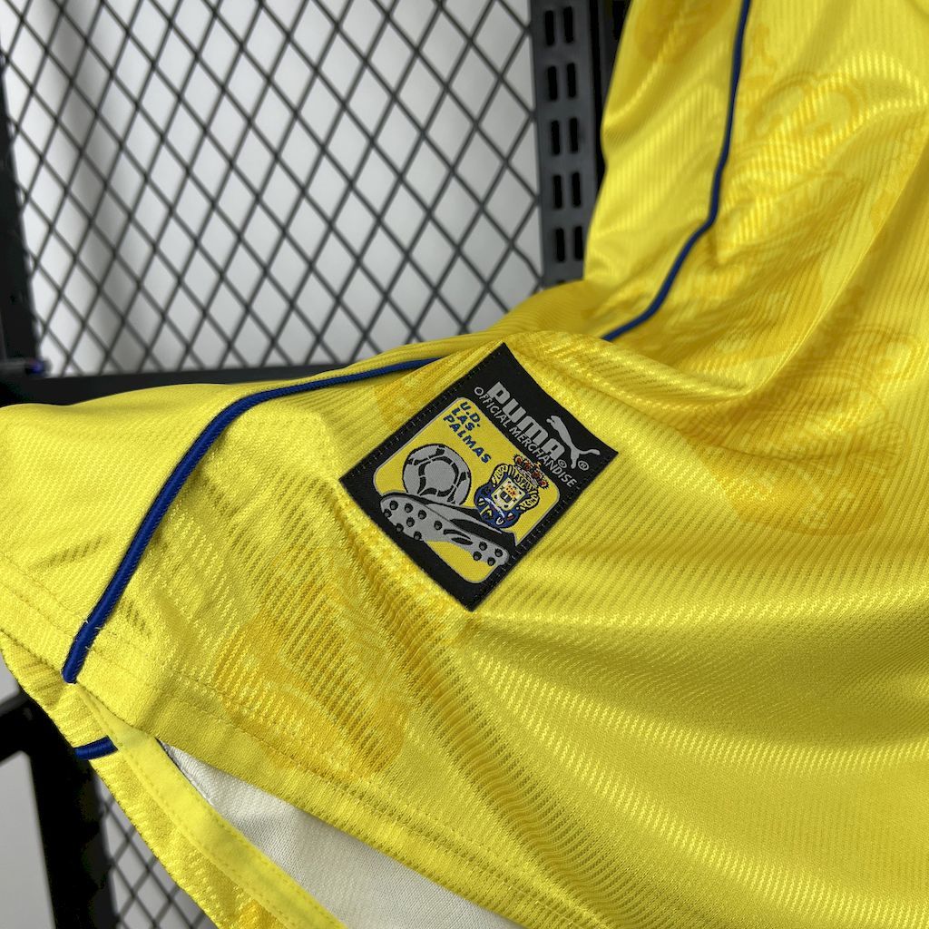 UD Las Palmas 1997/98 Home Retro Jersey