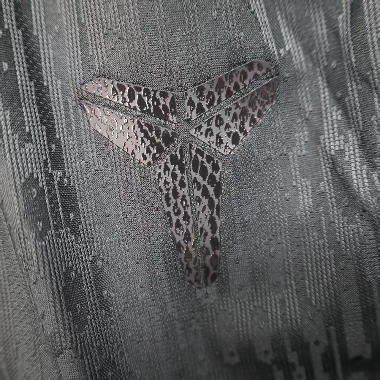 Barcelona 2025/26 Away Shorts – Player Edition
