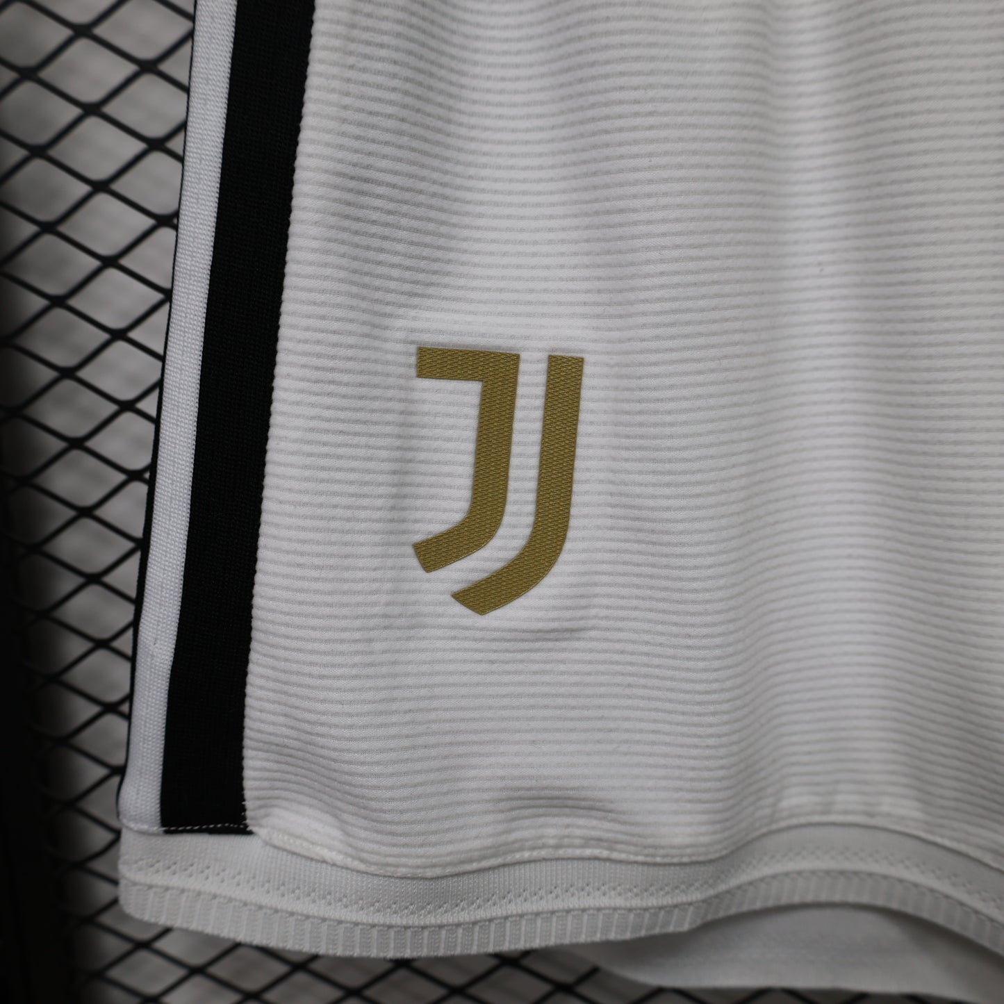 Juventus 2026/27 Home Shorts – Player Edition