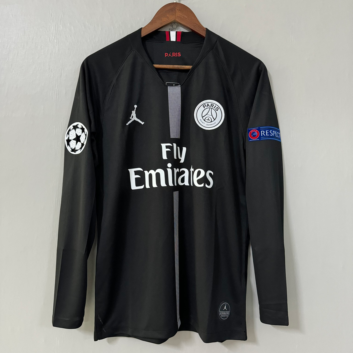 Paris Saint-Germain 2018/19 Away Long-Sleeve Jersey
