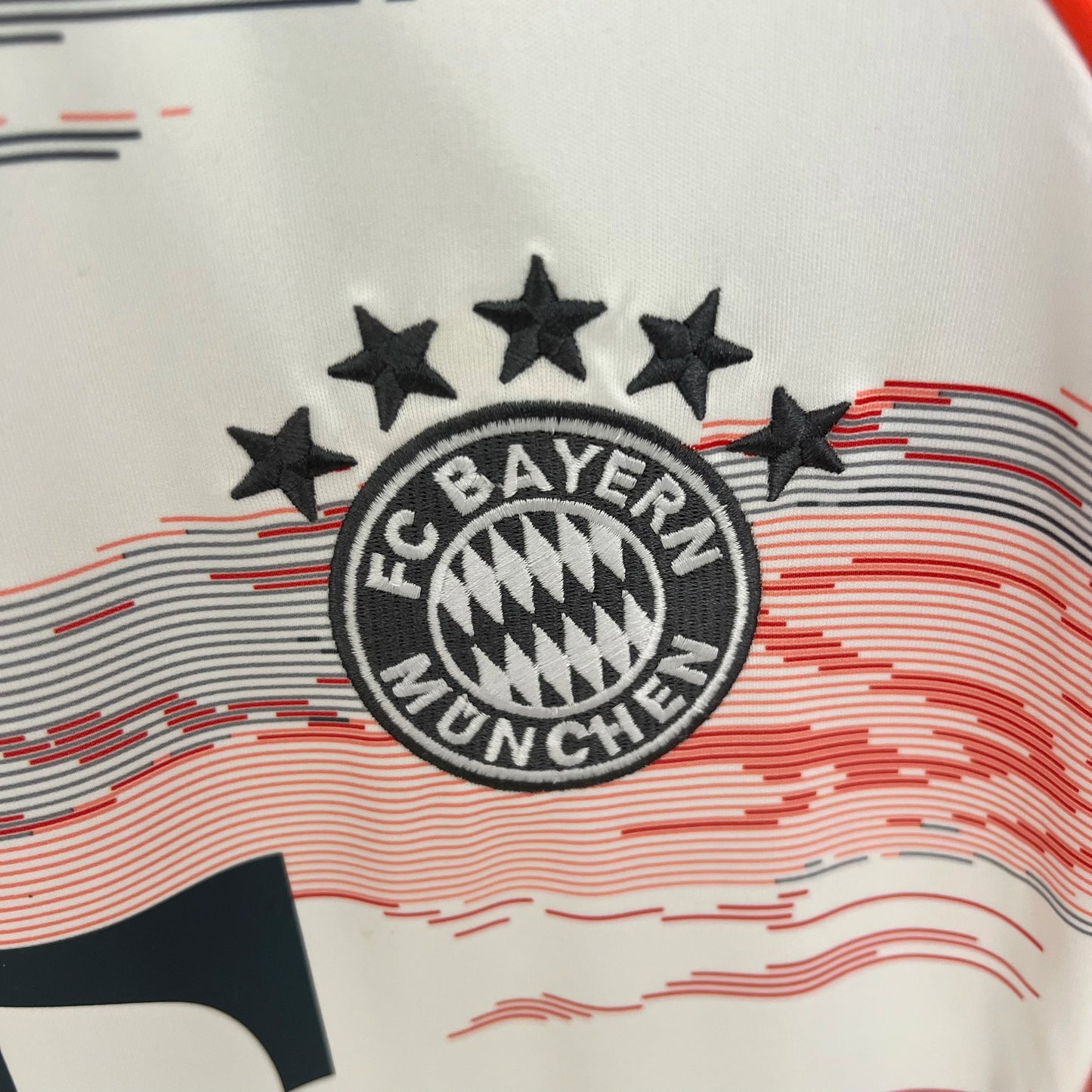 Bayern Munich 2025/26 Away Jersey