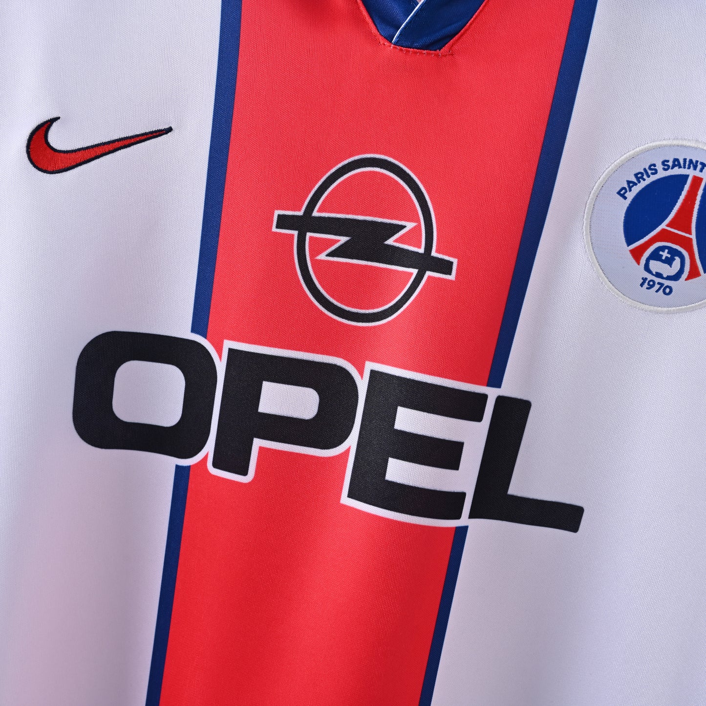 Paris Saint-Germain 1998/99 Away Retro Jersey