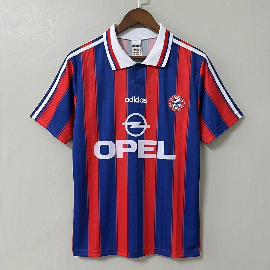 Bayern Munich 1995/97 Home Retro Jersey