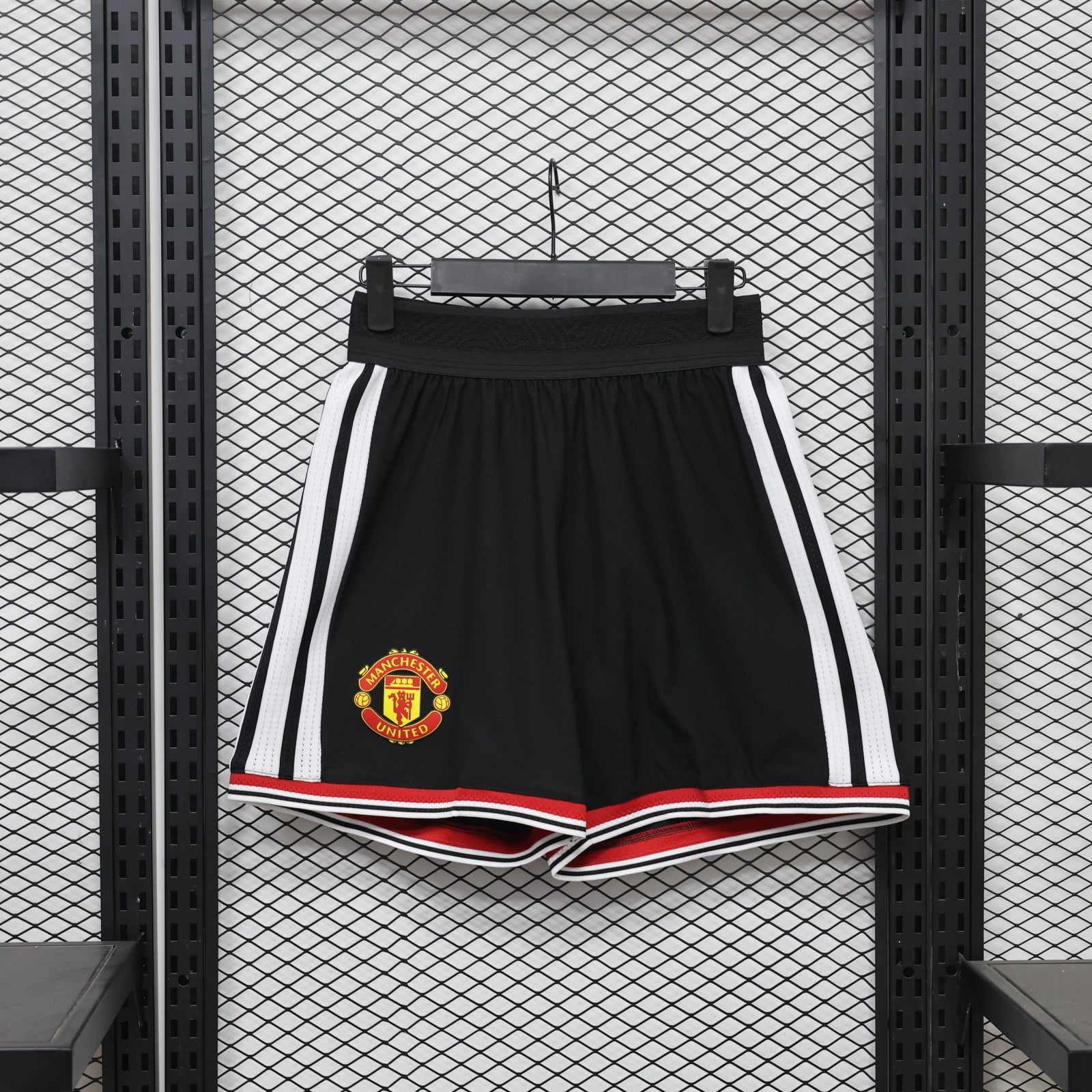 Manchester United 2026/27 Home Shorts – Player Edition