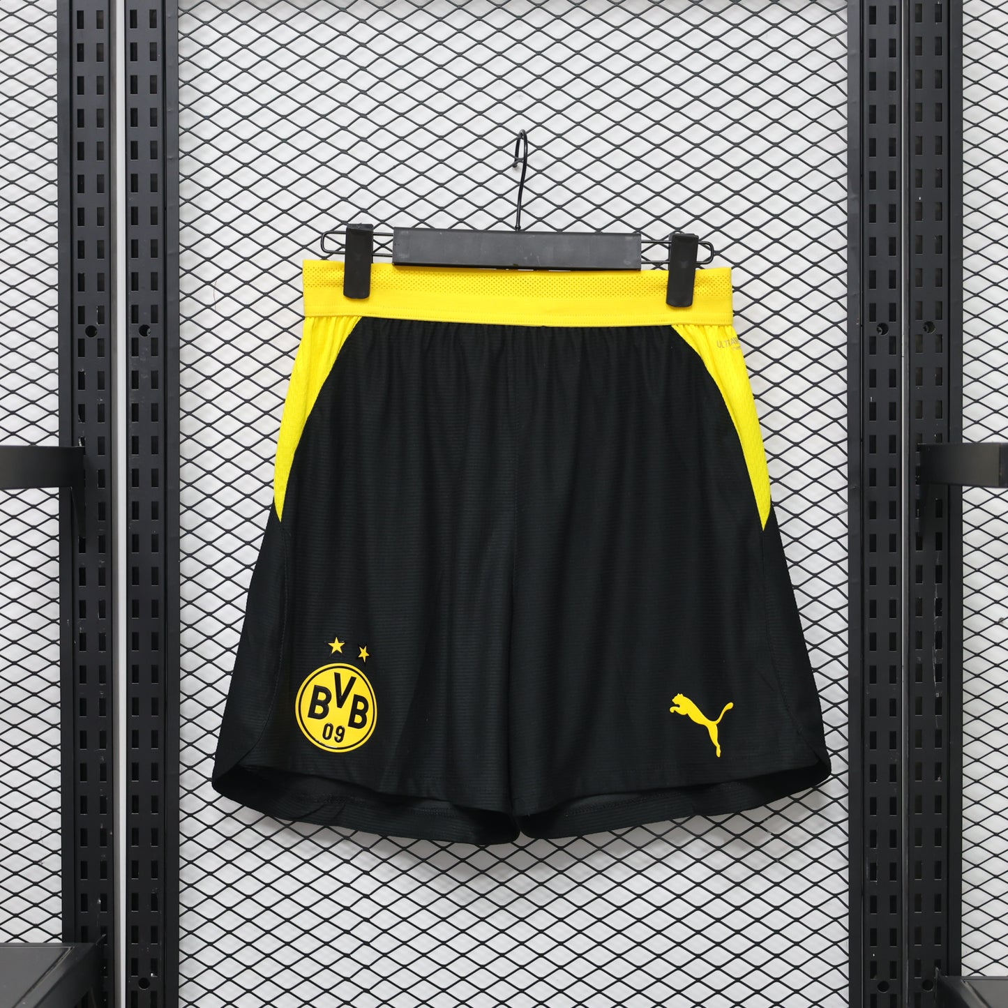Borussia Dortmund 2026/27 Home Shorts – Player Edition