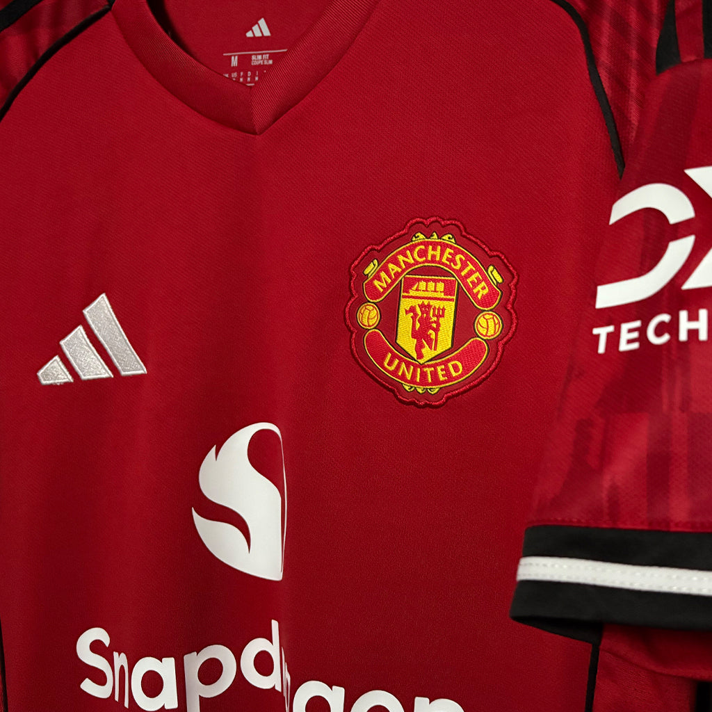 Manchester United 2025/26 Home Jersey
