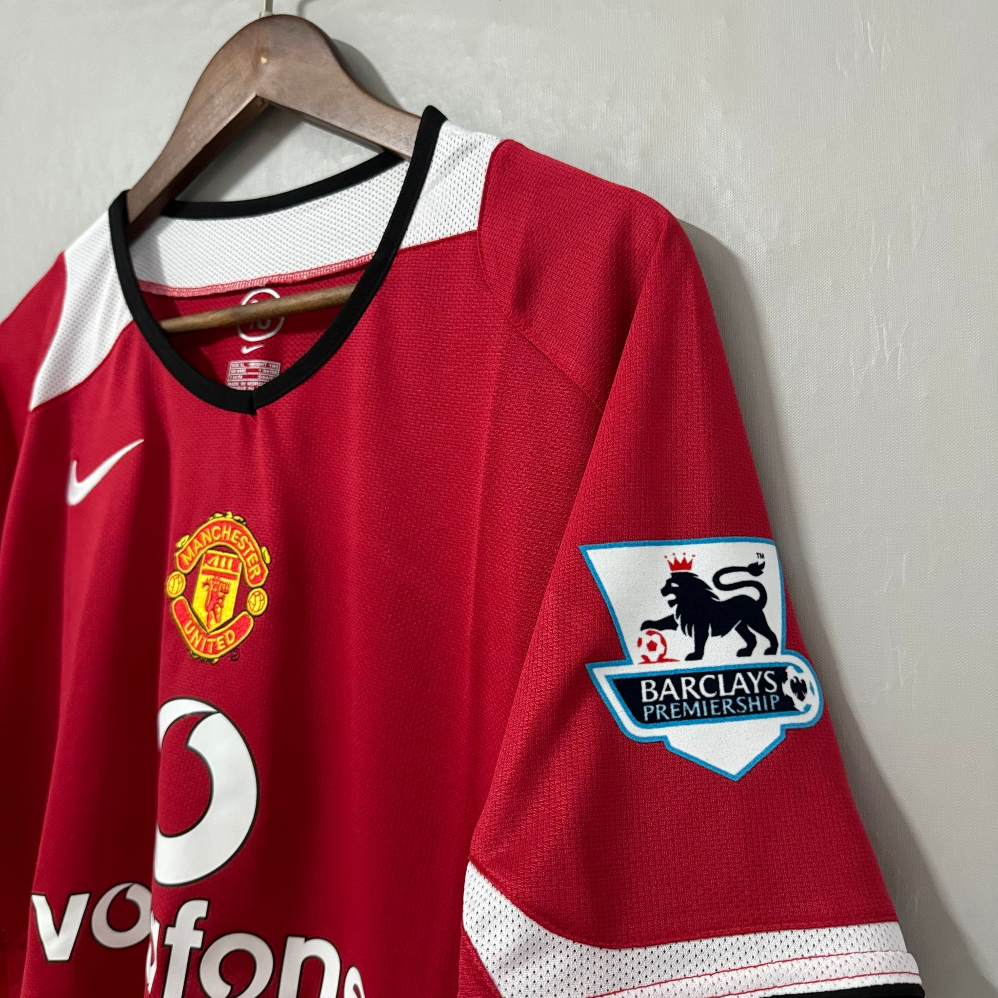 Manchester United 2004/06 Home Retro Jersey