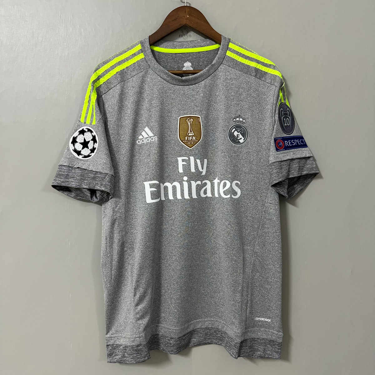 Real Madrid 2015/16 Away Retro Jersey