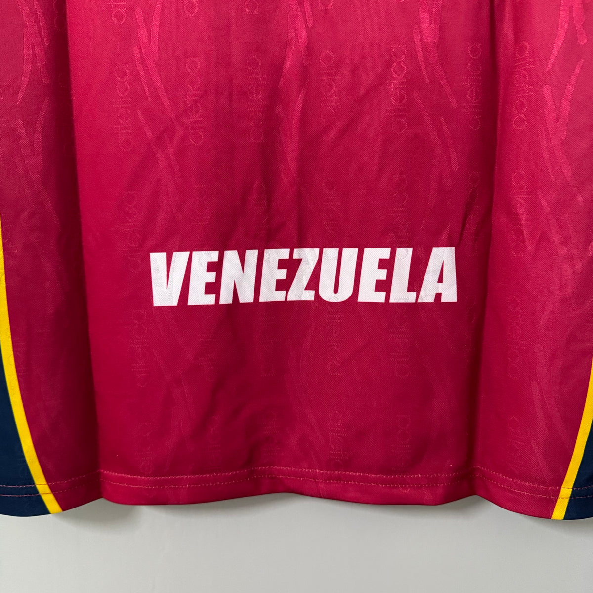 Venezuela 2000 Home Retro Jersey