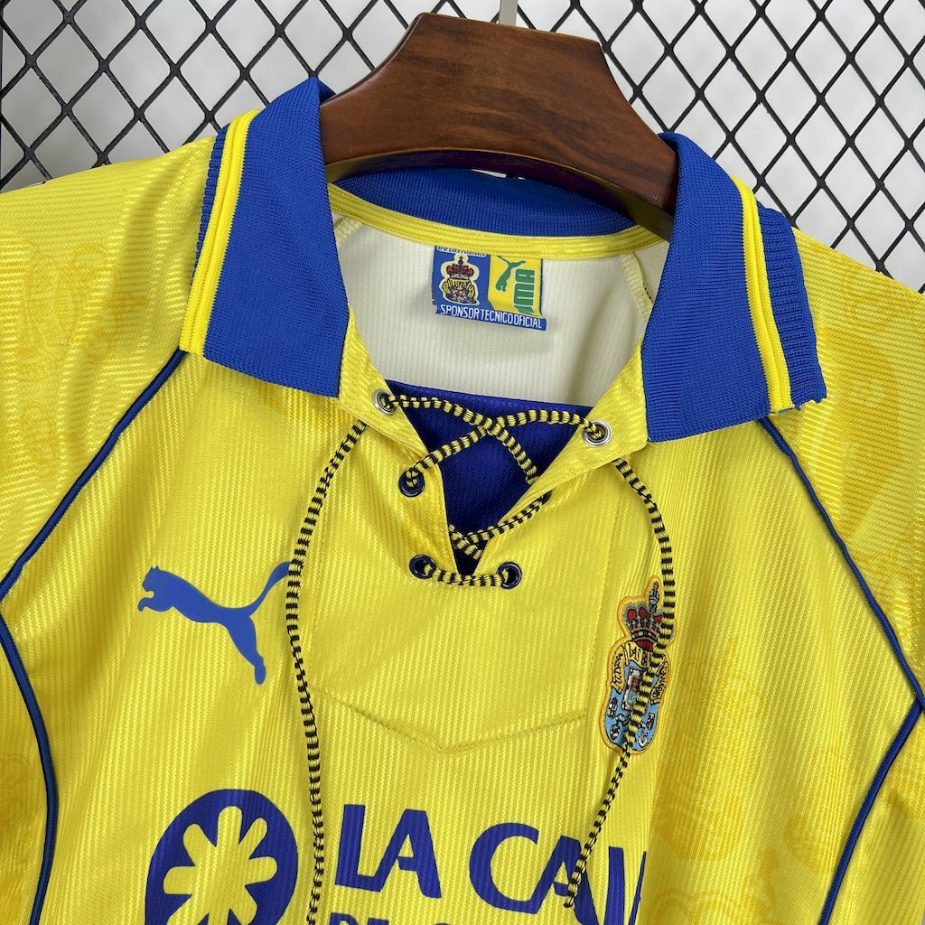 UD Las Palmas 1997/98 Home Retro Jersey