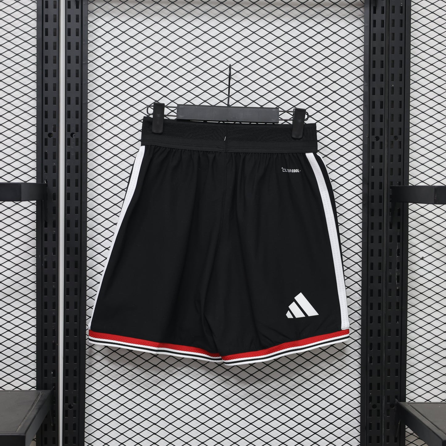 Manchester United 2026/27 Home Shorts – Player Edition
